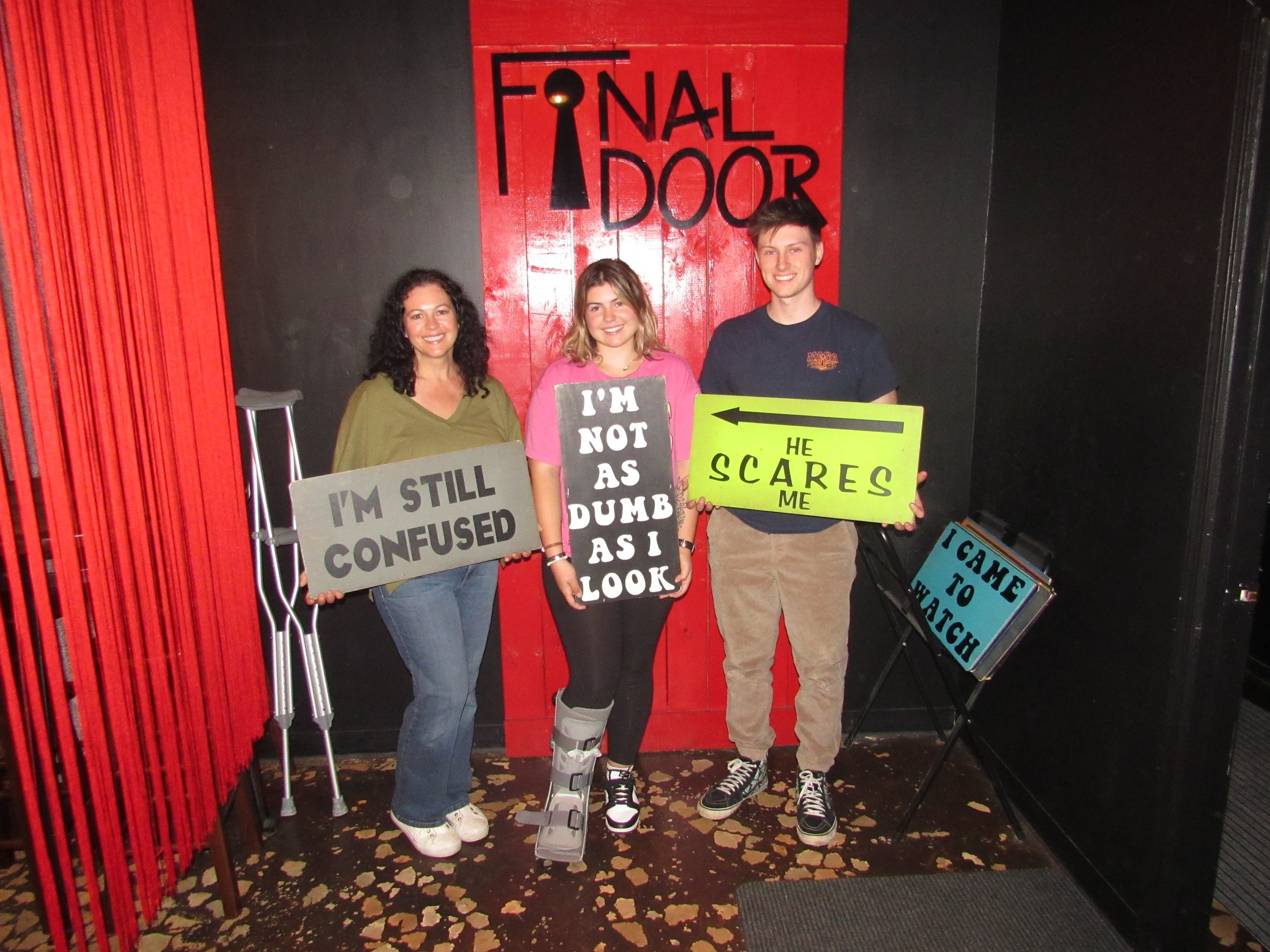 the-final-door-escape-room-columbia-sc-team-photos-04-01-24 (8).JPG