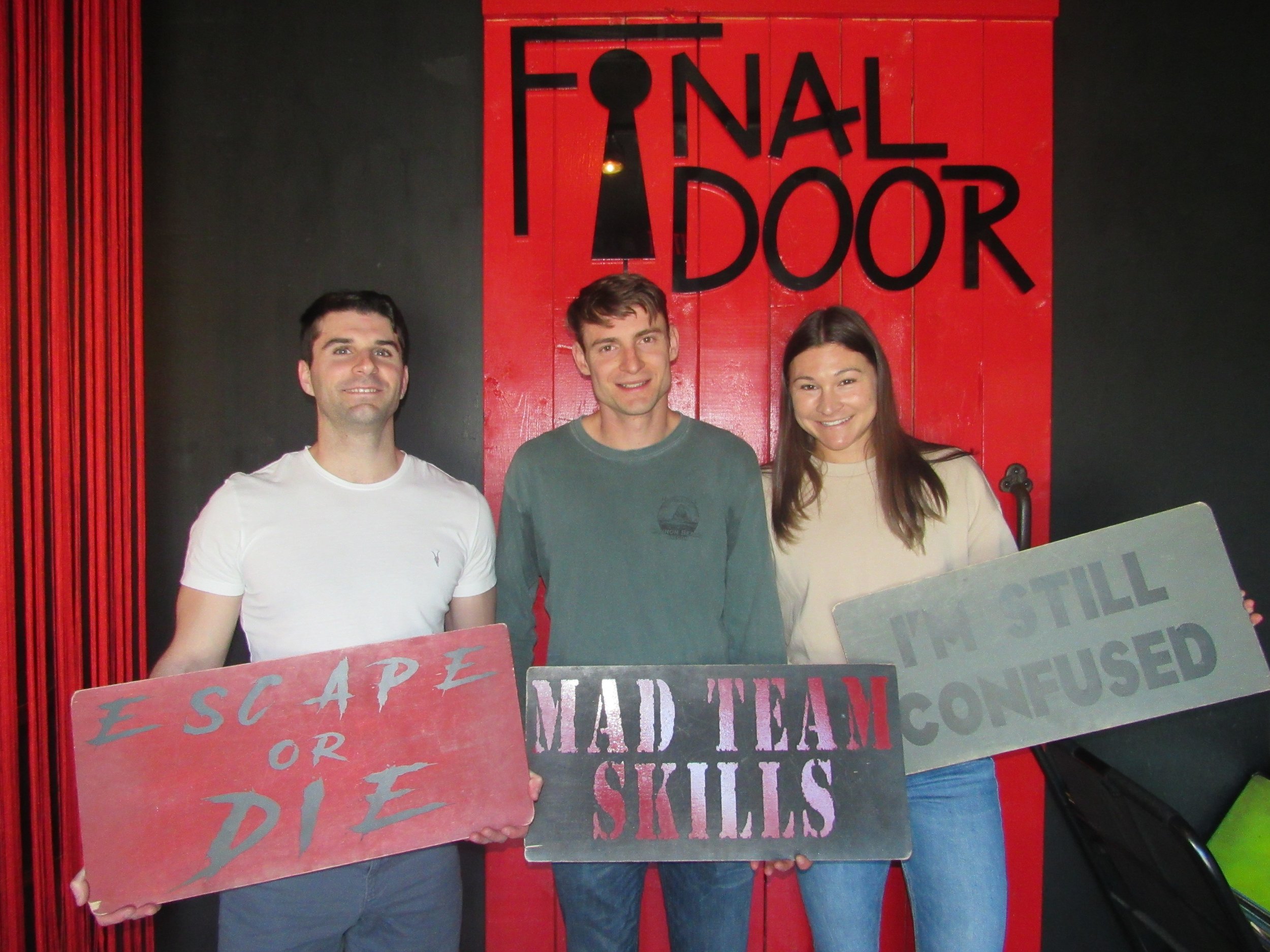 the-final-door-escape-room-columbia-sc-team-photos-04-06-24 (3).JPG