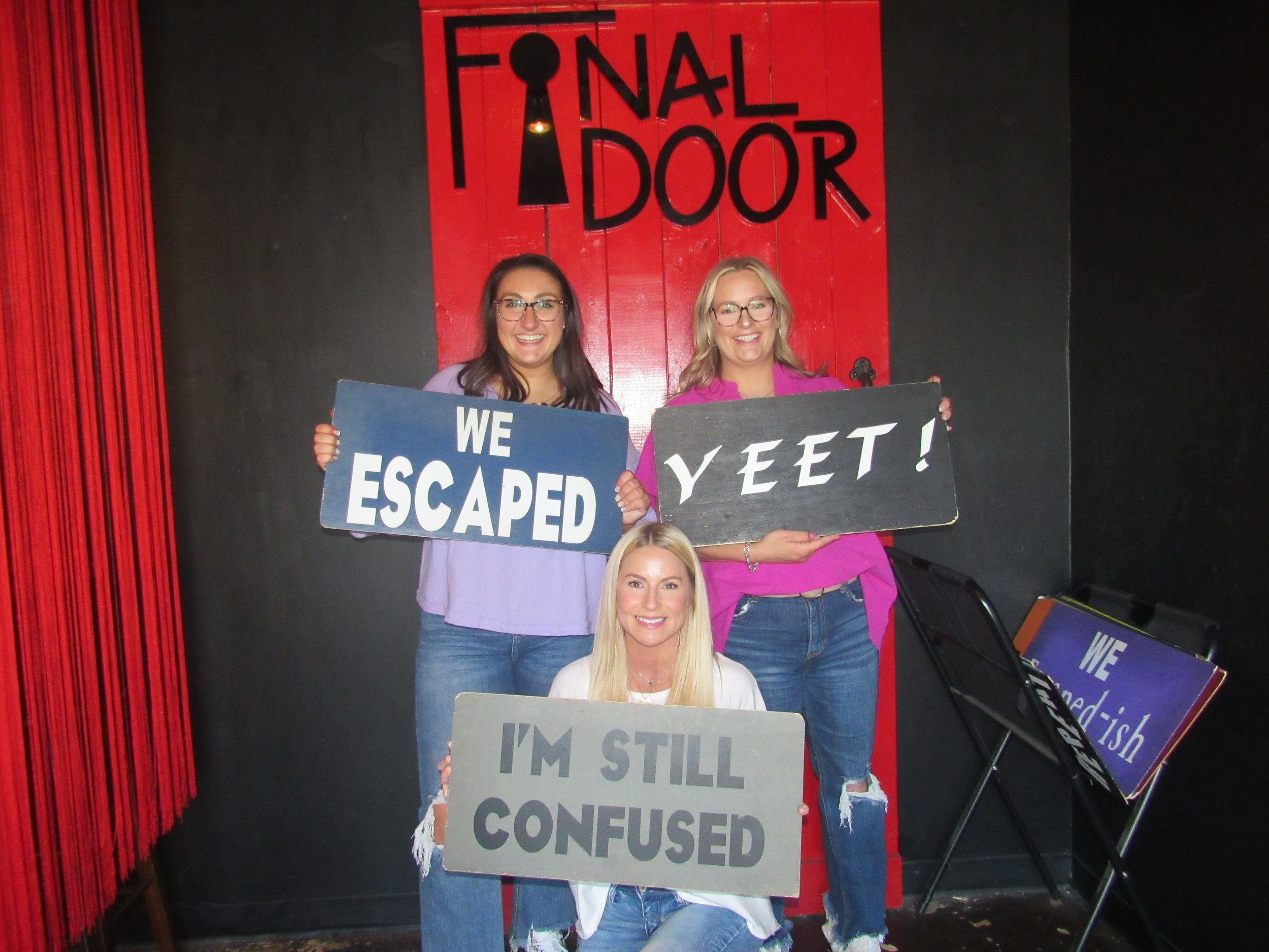the-final-door-escape-room-columbia-sc-team-photos-04-06-24 (5).JPG