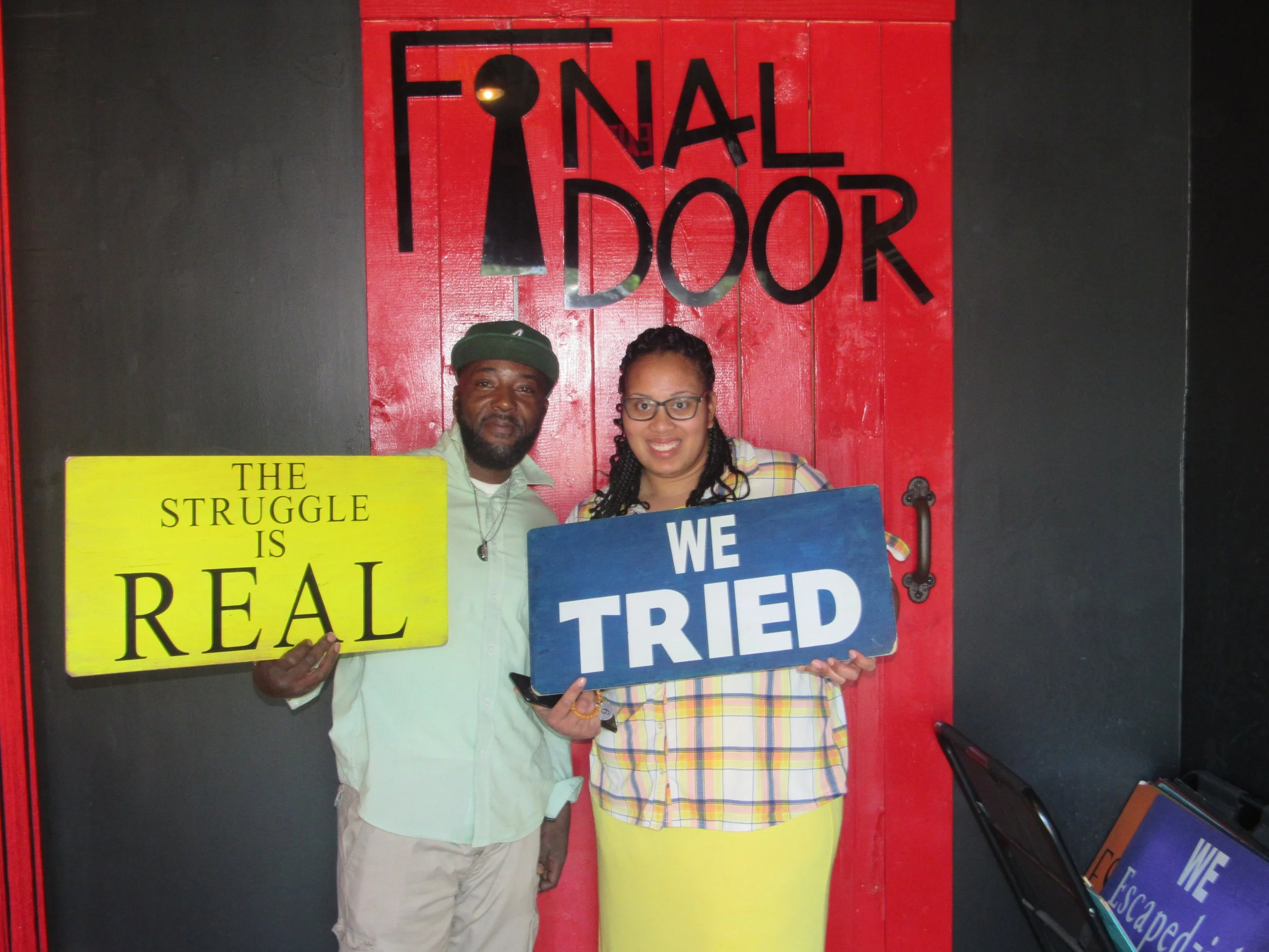 the-final-door-escape-room-columbia-sc-team-photos-04-06-24 (7).JPG