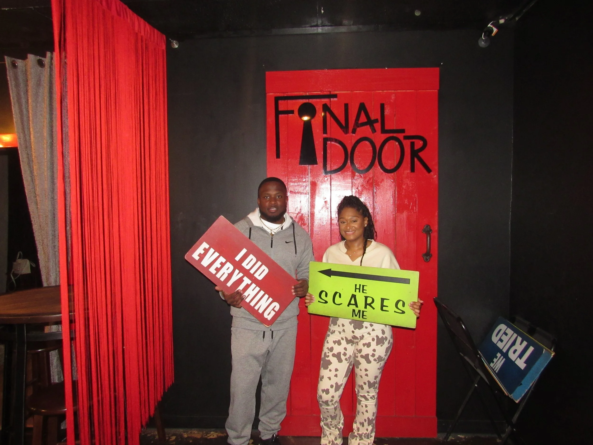 the-final-door-escape-room-columbia-sc-team-photos-04-13-24 (15).JPG