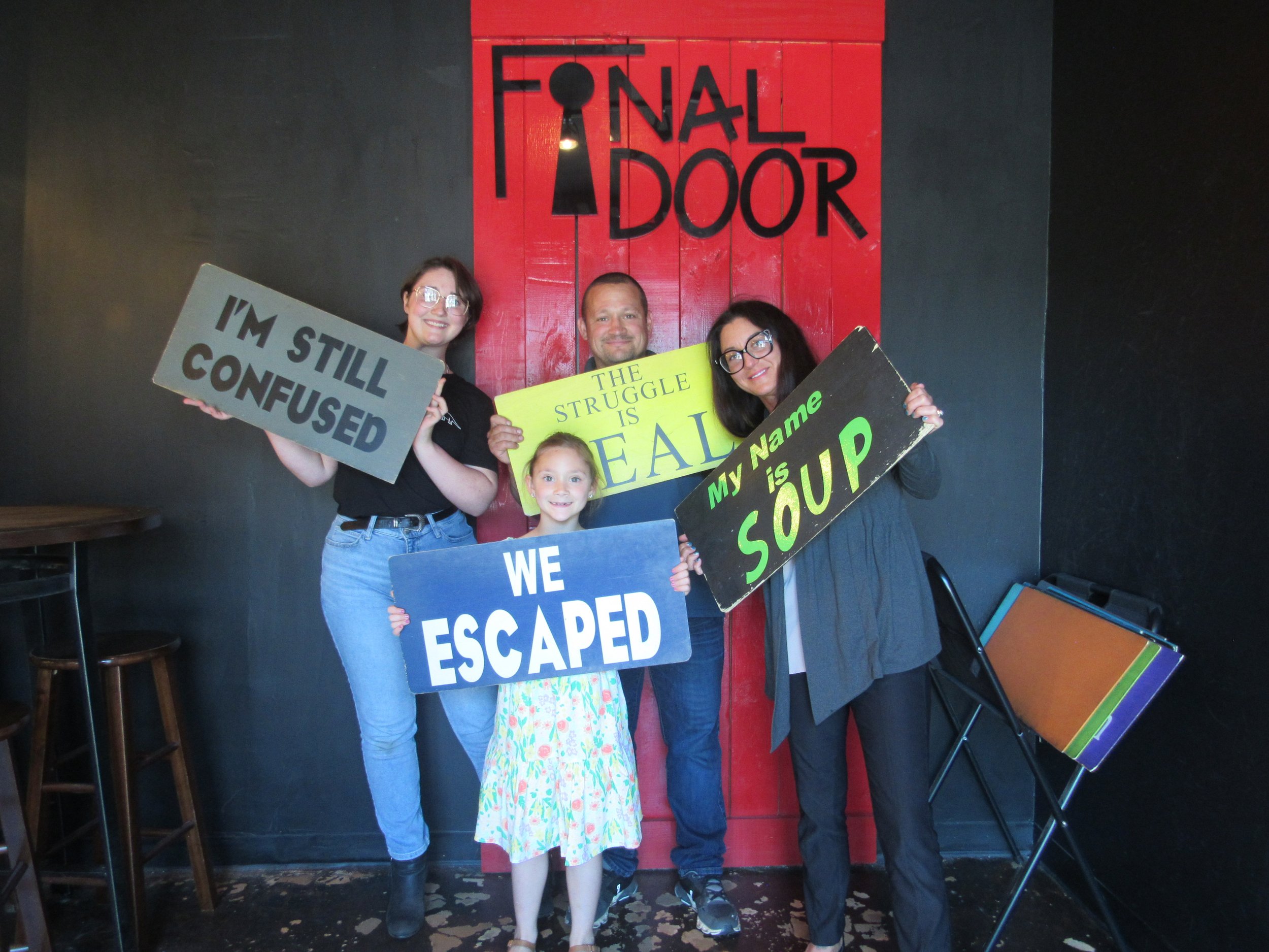the-final-door-escape-room-columbia-sc-team-photos-04-14-24 (1).JPG