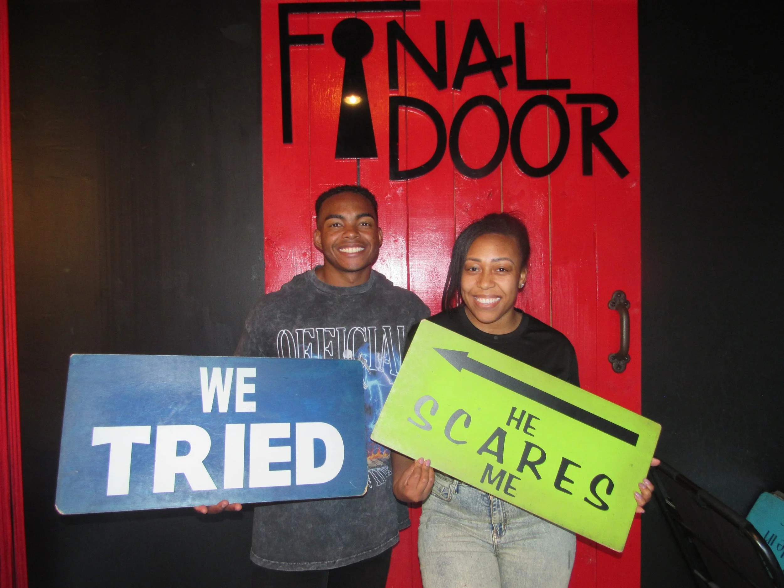 the-final-door-escape-room-columbia-sc-team-photos-04-21-24 (5).JPG