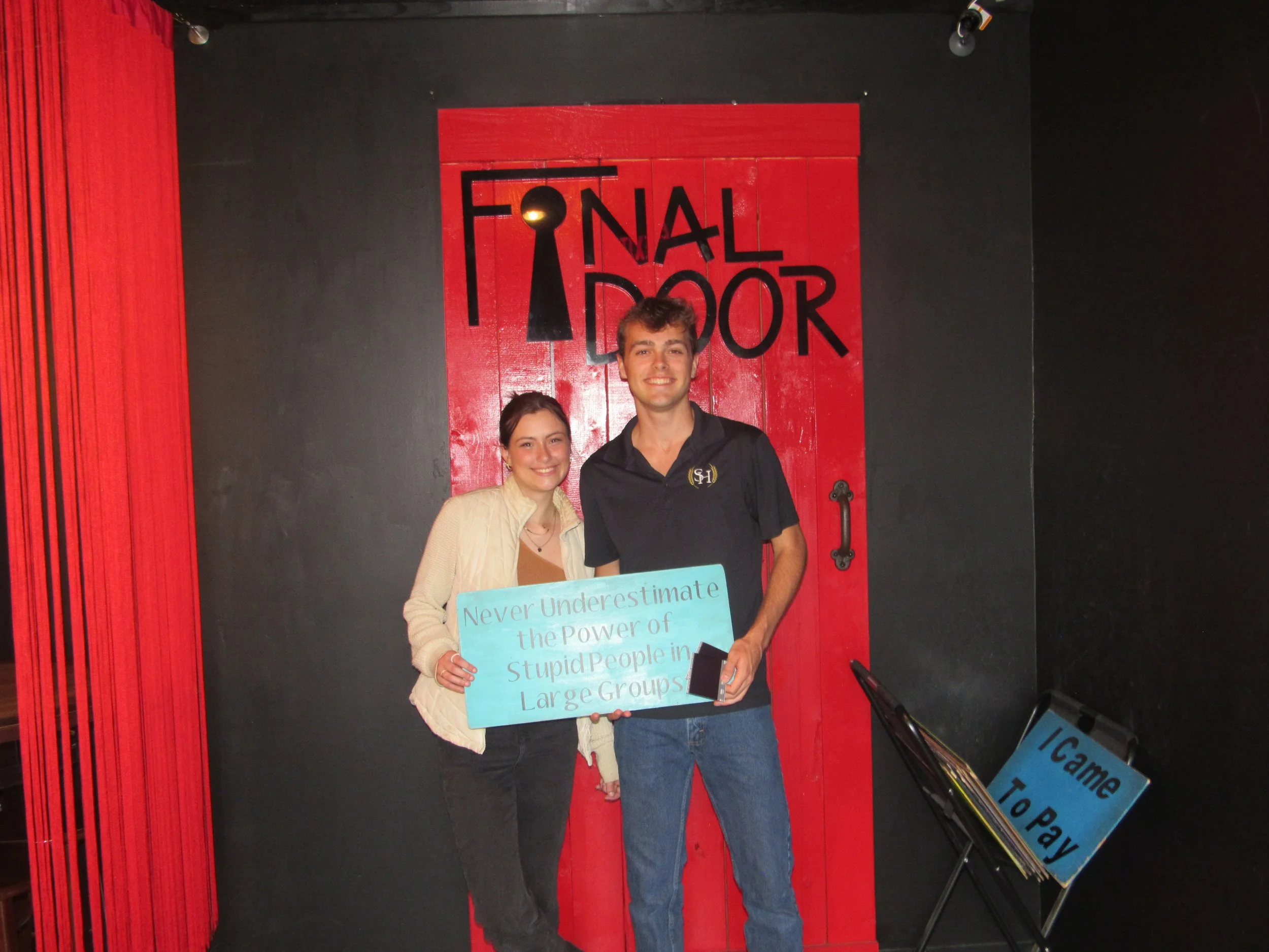 the-final-door-escape-room-columbia-sc-team-photos-04-21-24 (10).JPG