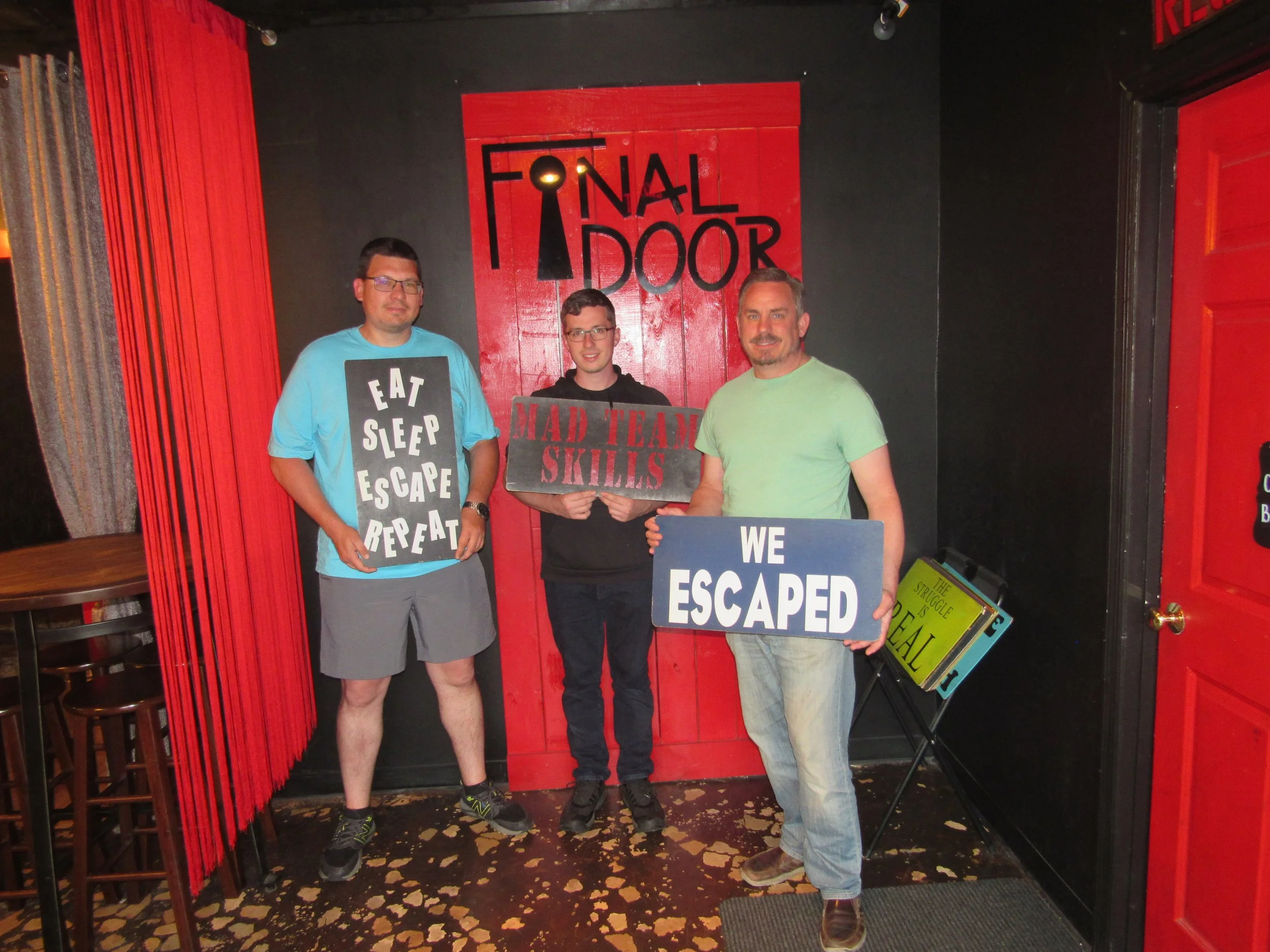 the-final-door-escape-room-columbia-sc-team-photos-04-21-24 (11).JPG