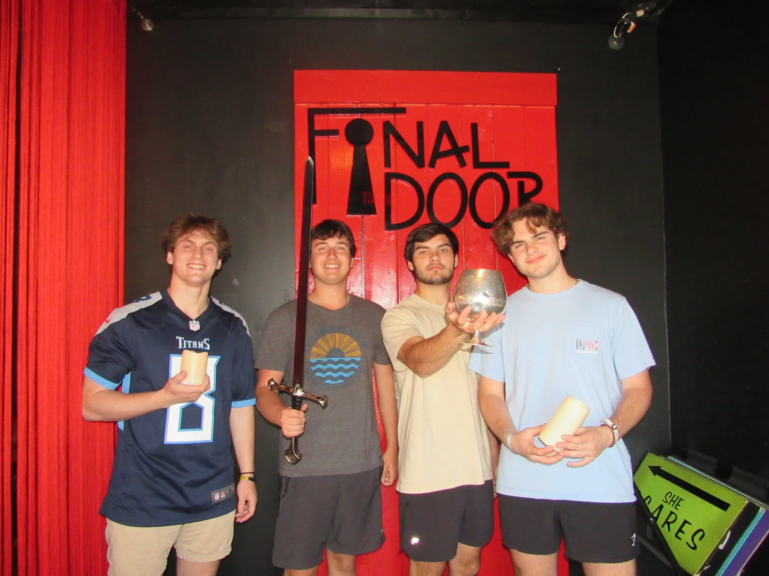 the-final-door-escape-room-columbia-sc-team-photos-04-25-24 (1).JPG