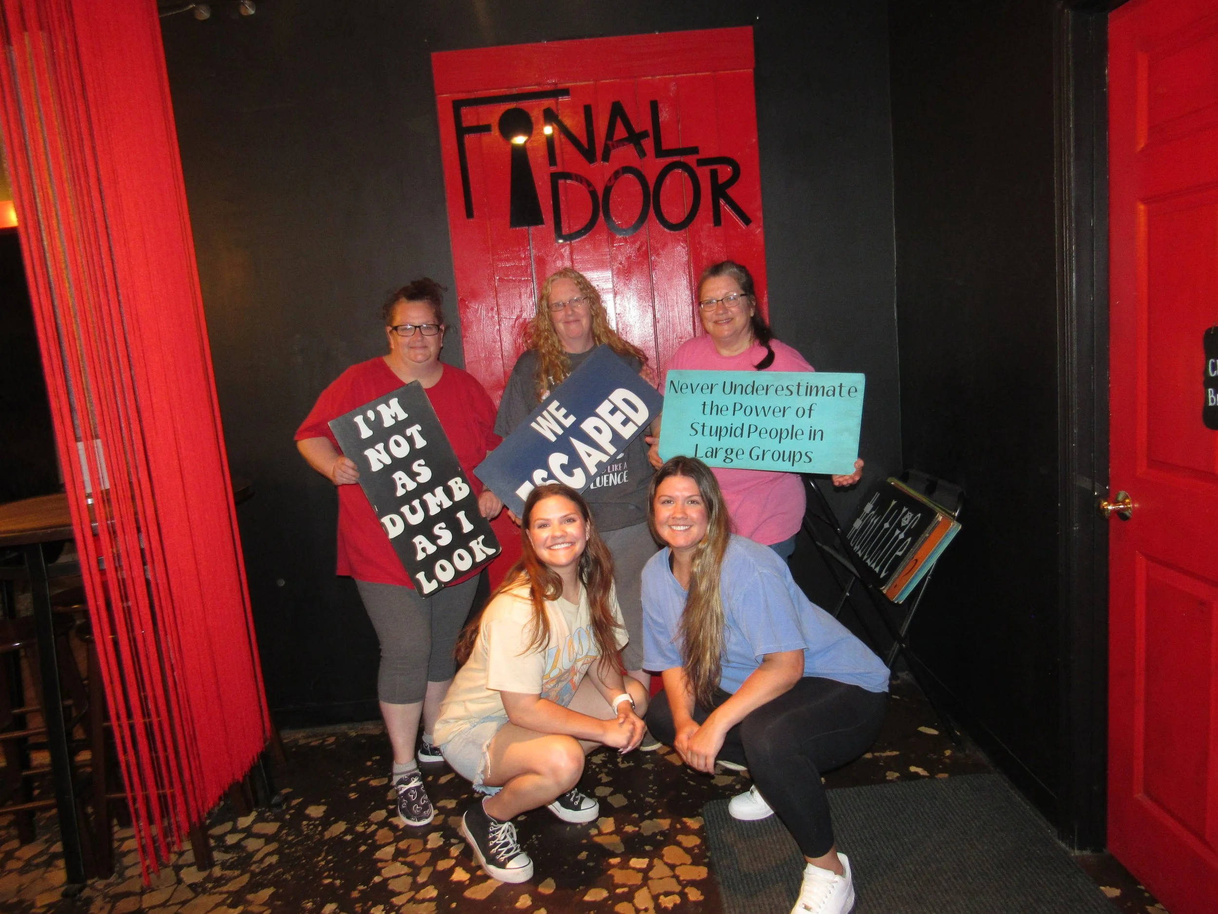 the-final-door-escape-room-columbia-sc-team-photos-04-27-24 (3).JPG