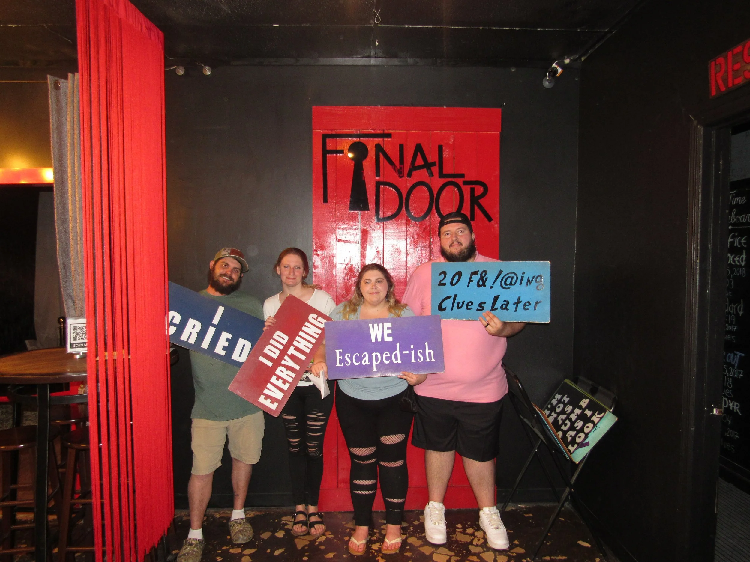 the-final-door-escape-room-columbia-sc-team-photos-04-27-24 (6).JPG