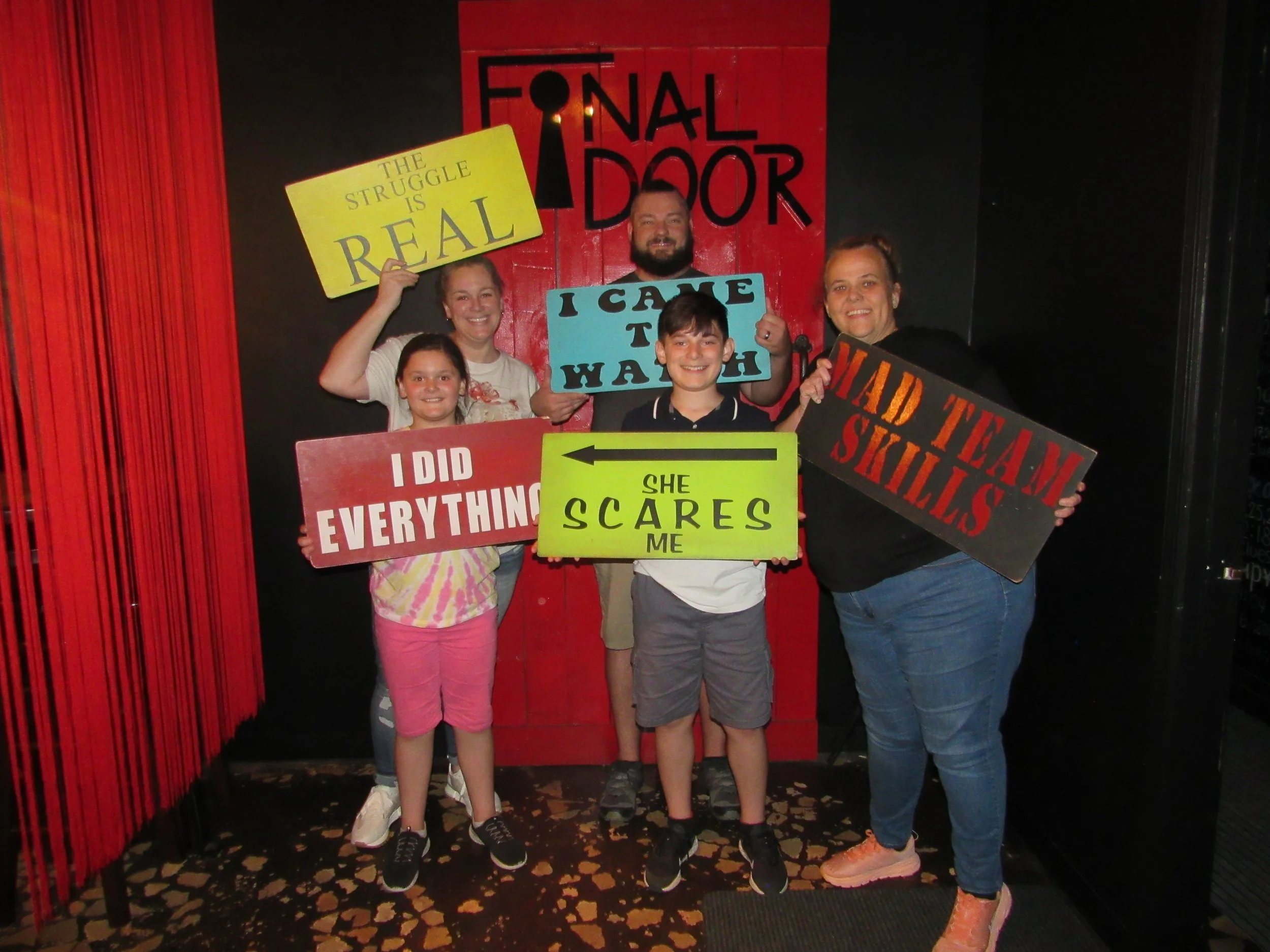 the-final-door-escape-room-columbia-sc-team-photos-05-03-24 (15).JPG