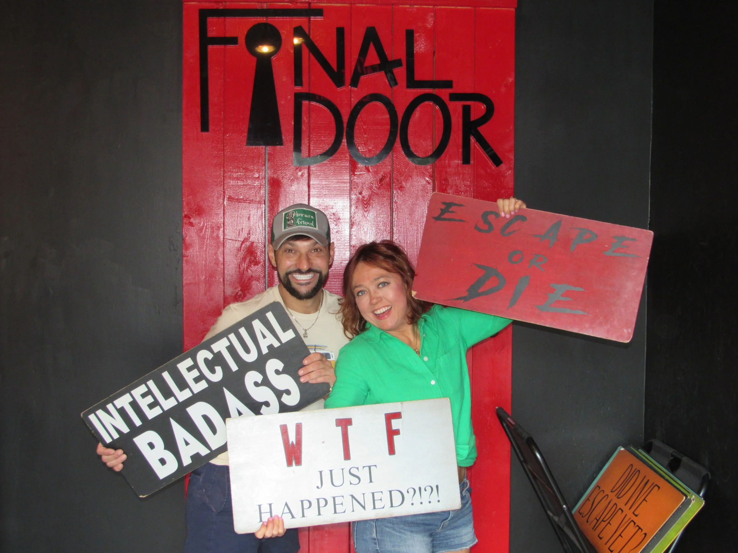 the-final-door-escape-room-columbia-sc-team-photos-05-04-24 (3).JPG