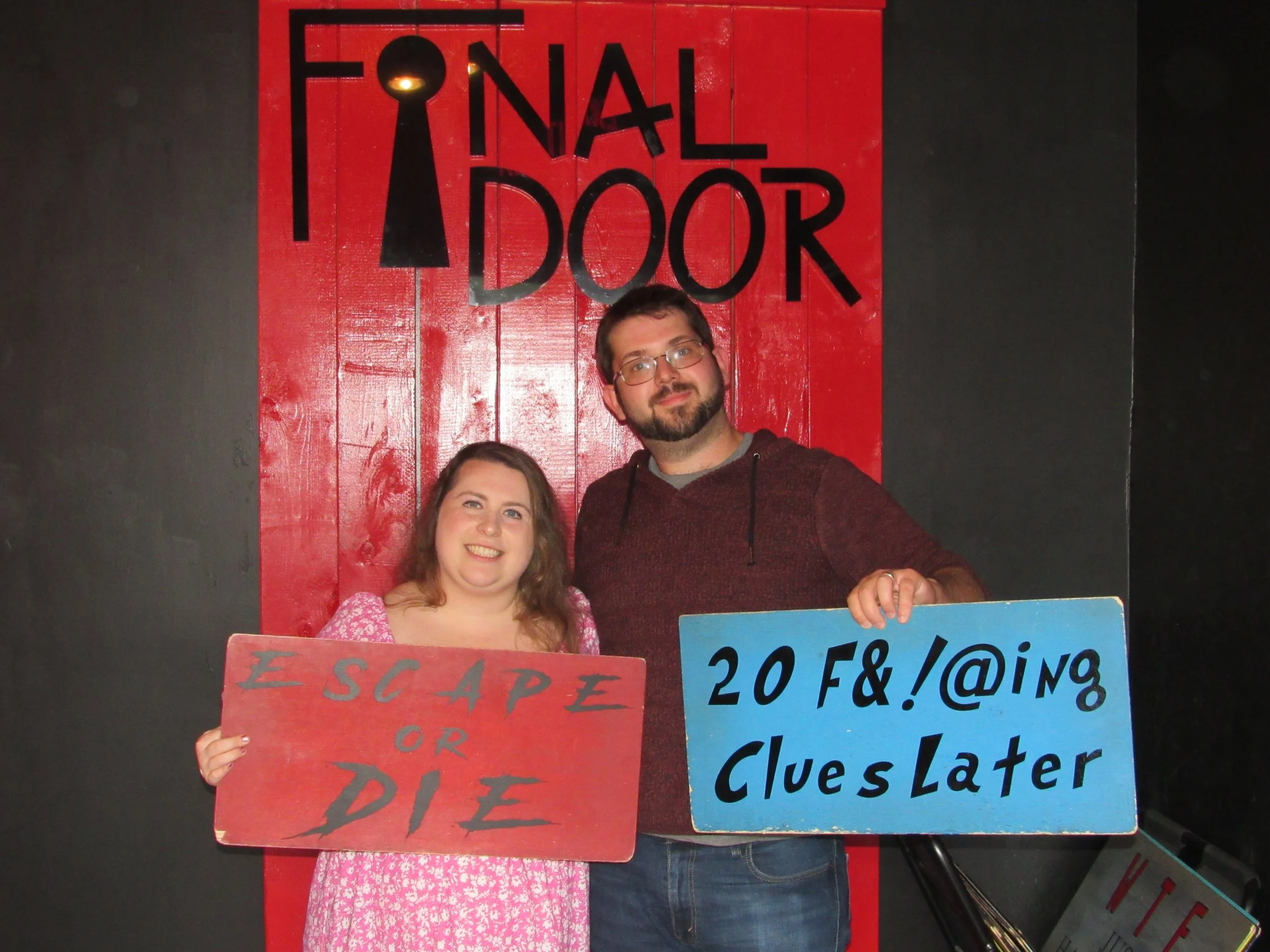 the-final-door-escape-room-columbia-sc-team-photos-05-04-24 (8).JPG