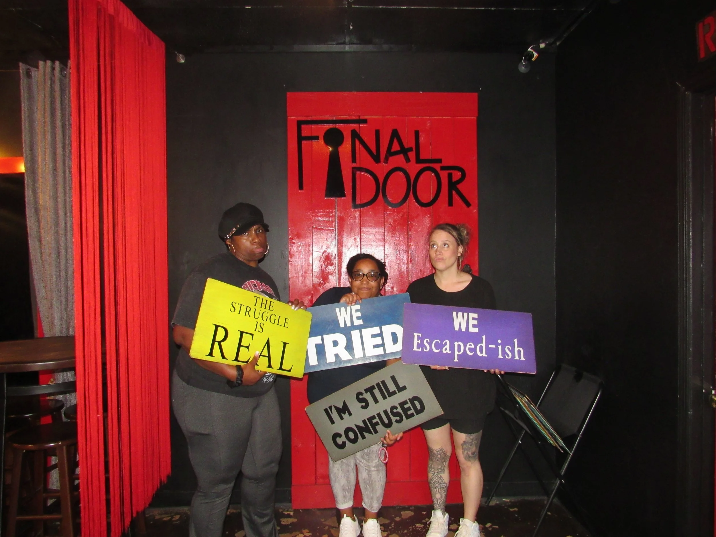 the-final-door-escape-room-columbia-sc-team-photos-05-04-24 (15).JPG