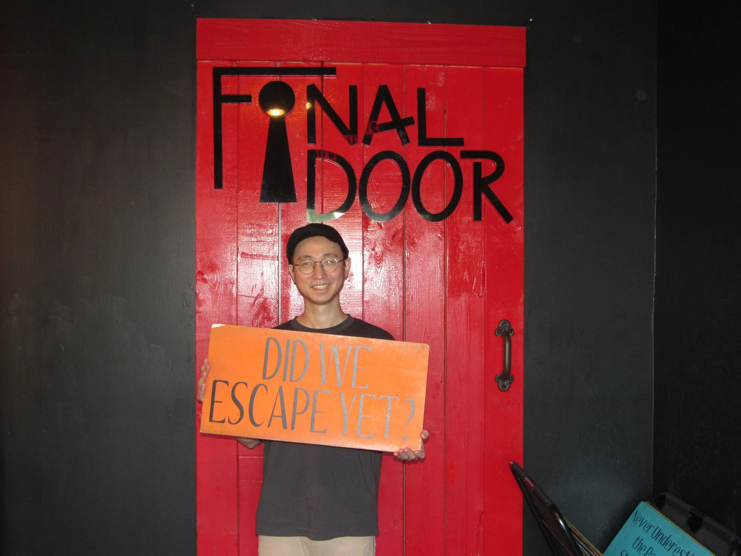 the-final-door-escape-room-columbia-sc-team-photos-05-10-24 (5).JPG