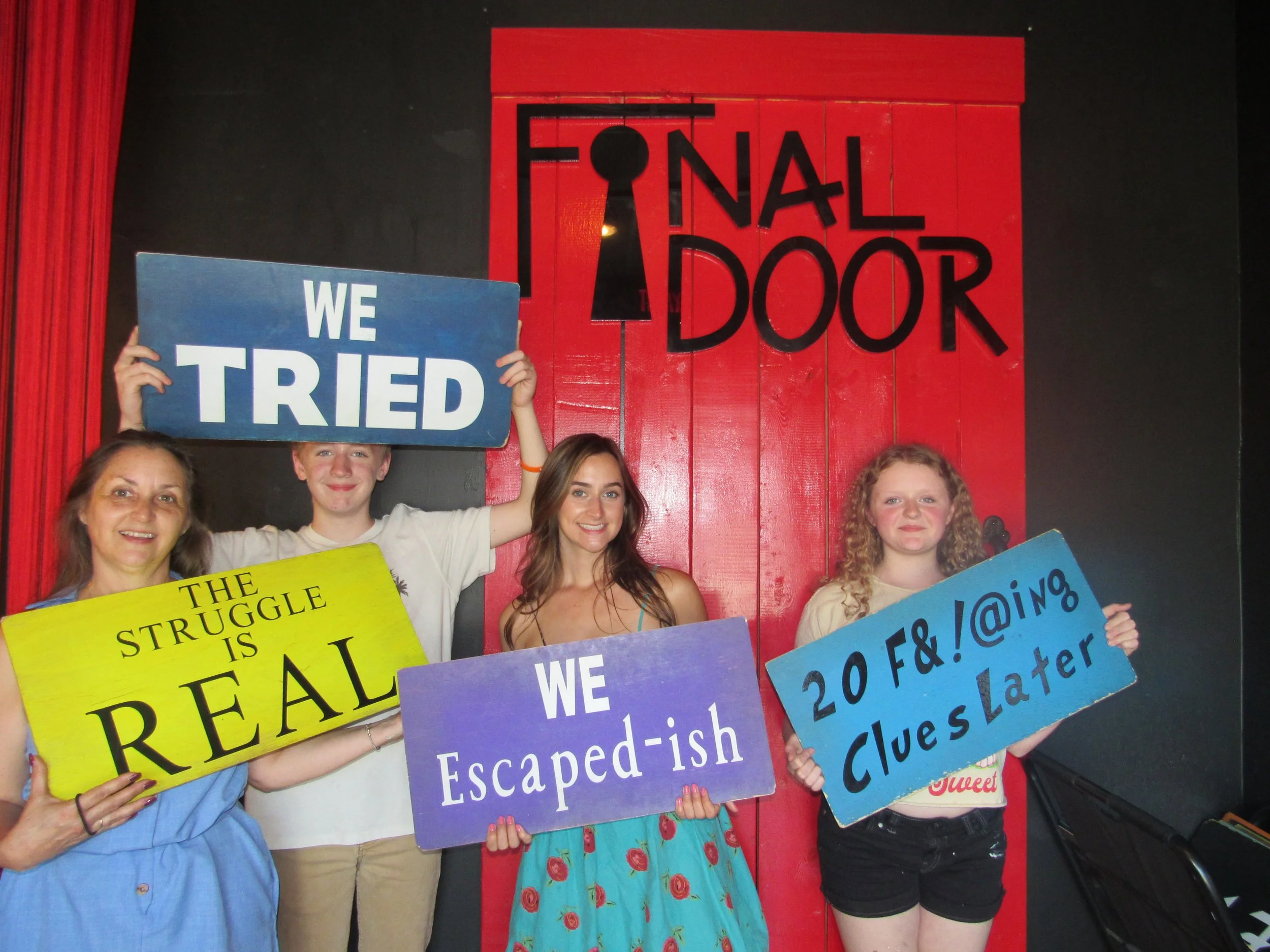 the-final-door-escape-room-columbia-sc-team-photos-05-12-24 (3).JPG