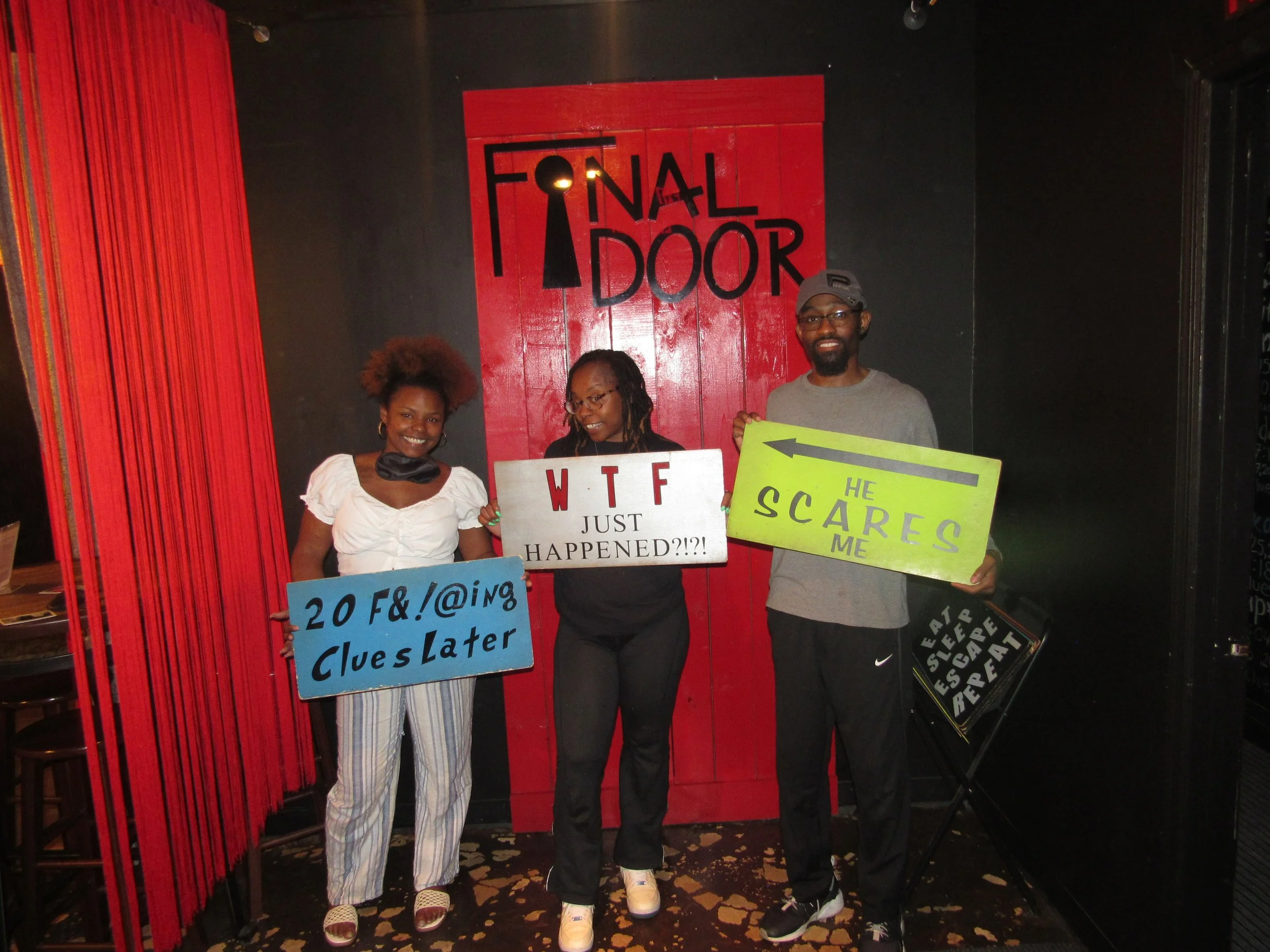 the-final-door-escape-room-columbia-sc-team-photos-05-12-24 (11).JPG