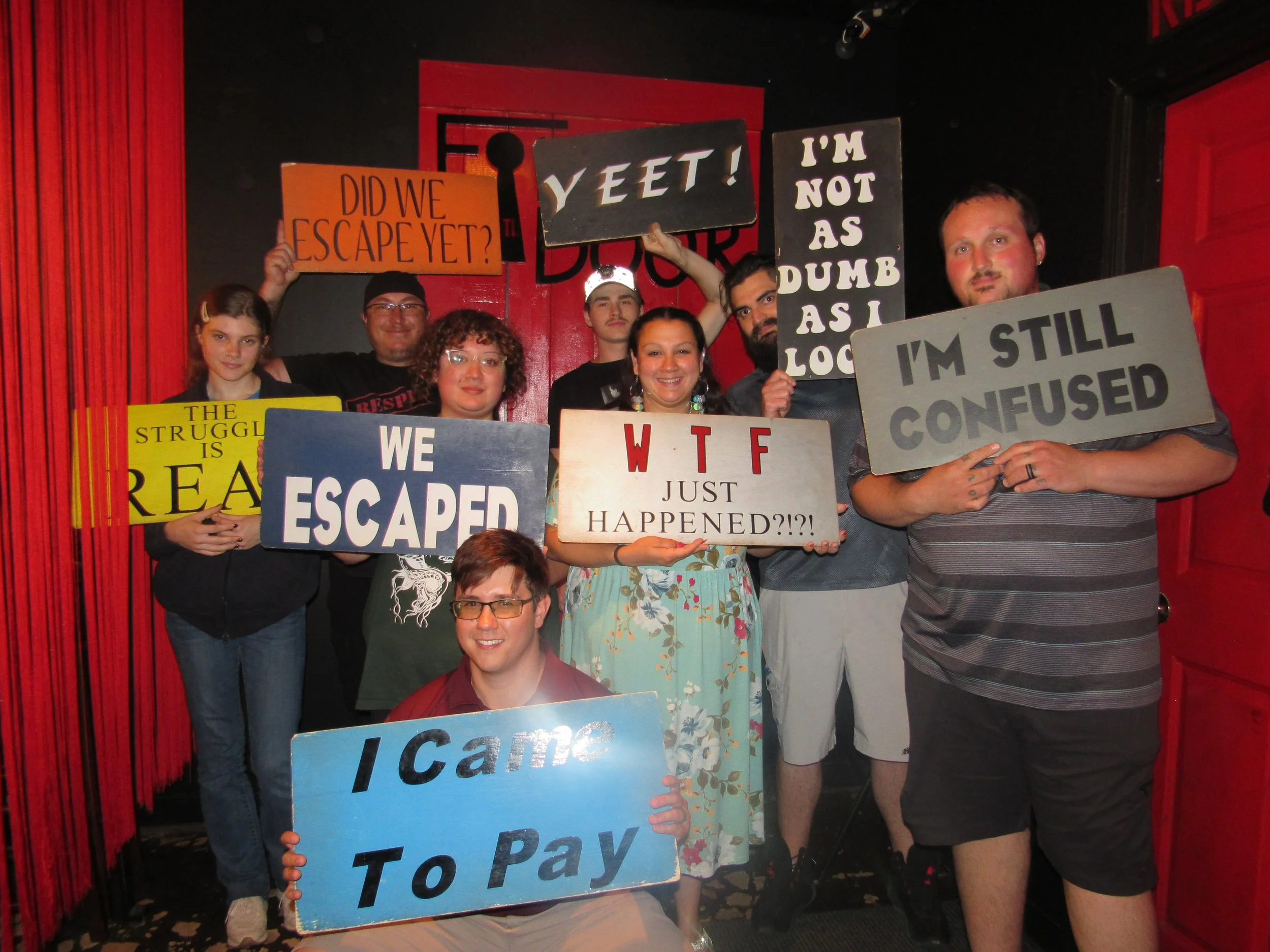 the-final-door-escape-room-columbia-sc-team-photos-05-18-24 (6).JPG