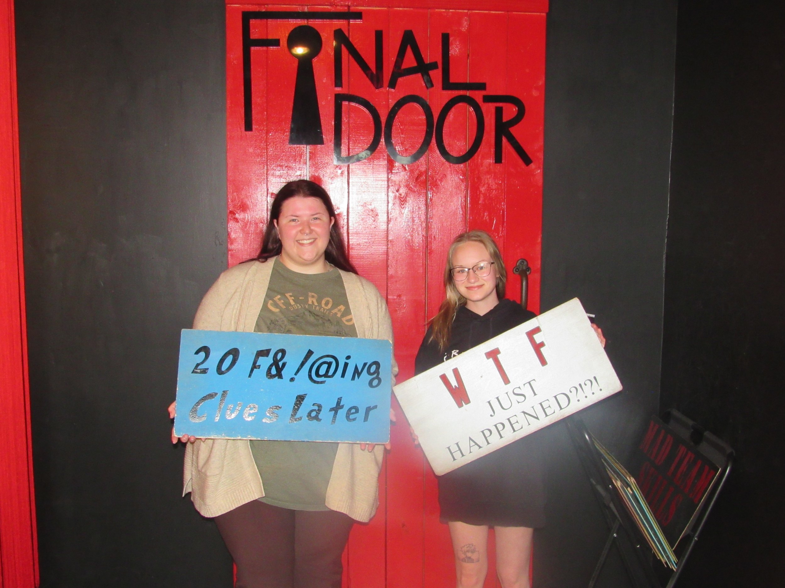 the-final-door-escape-room-columbia-sc-team-photos-05-18-24 (18).JPG