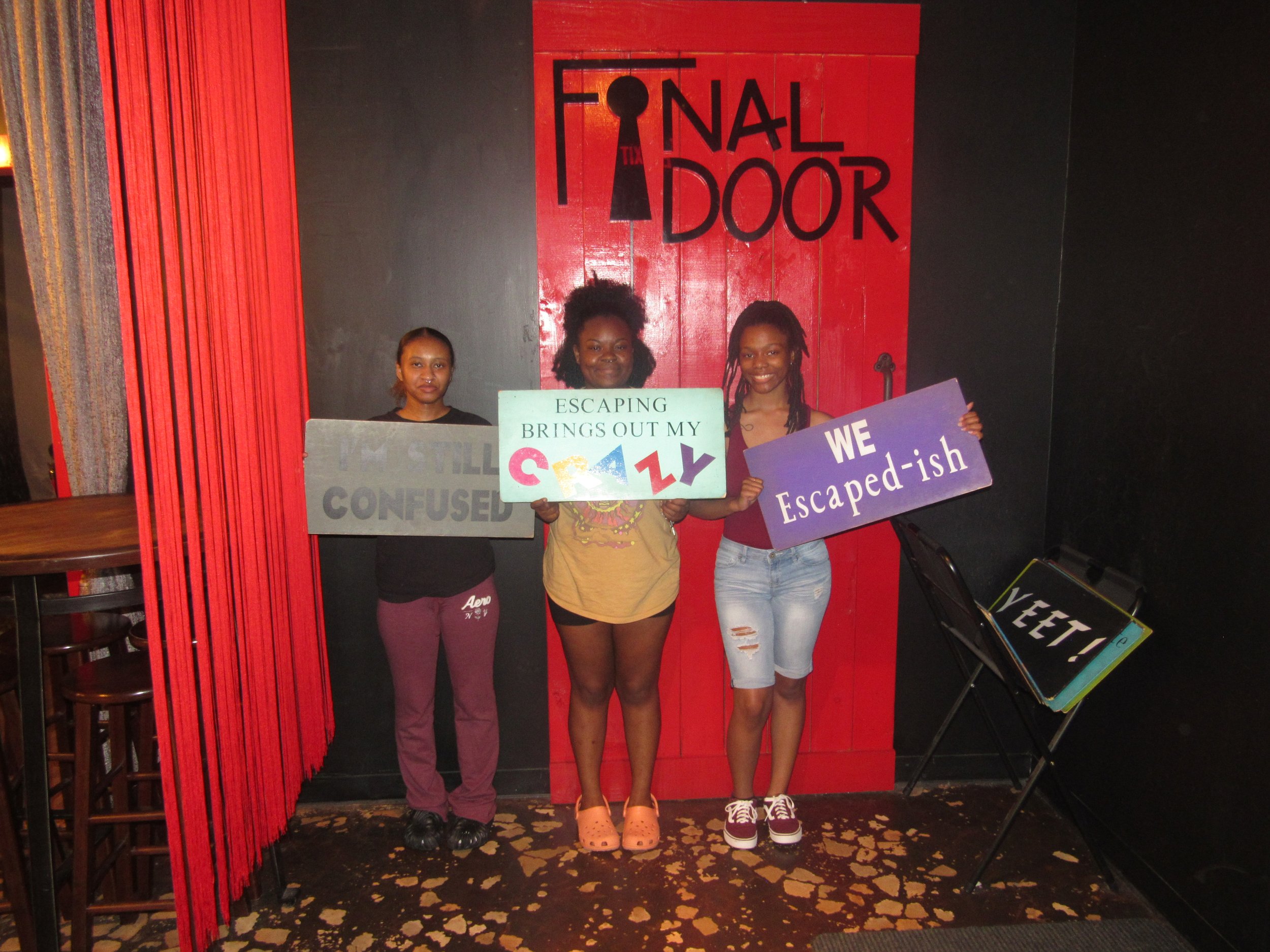 the-final-door-escape-room-columbia-sc-team-photos-05-25-24 (8).JPG