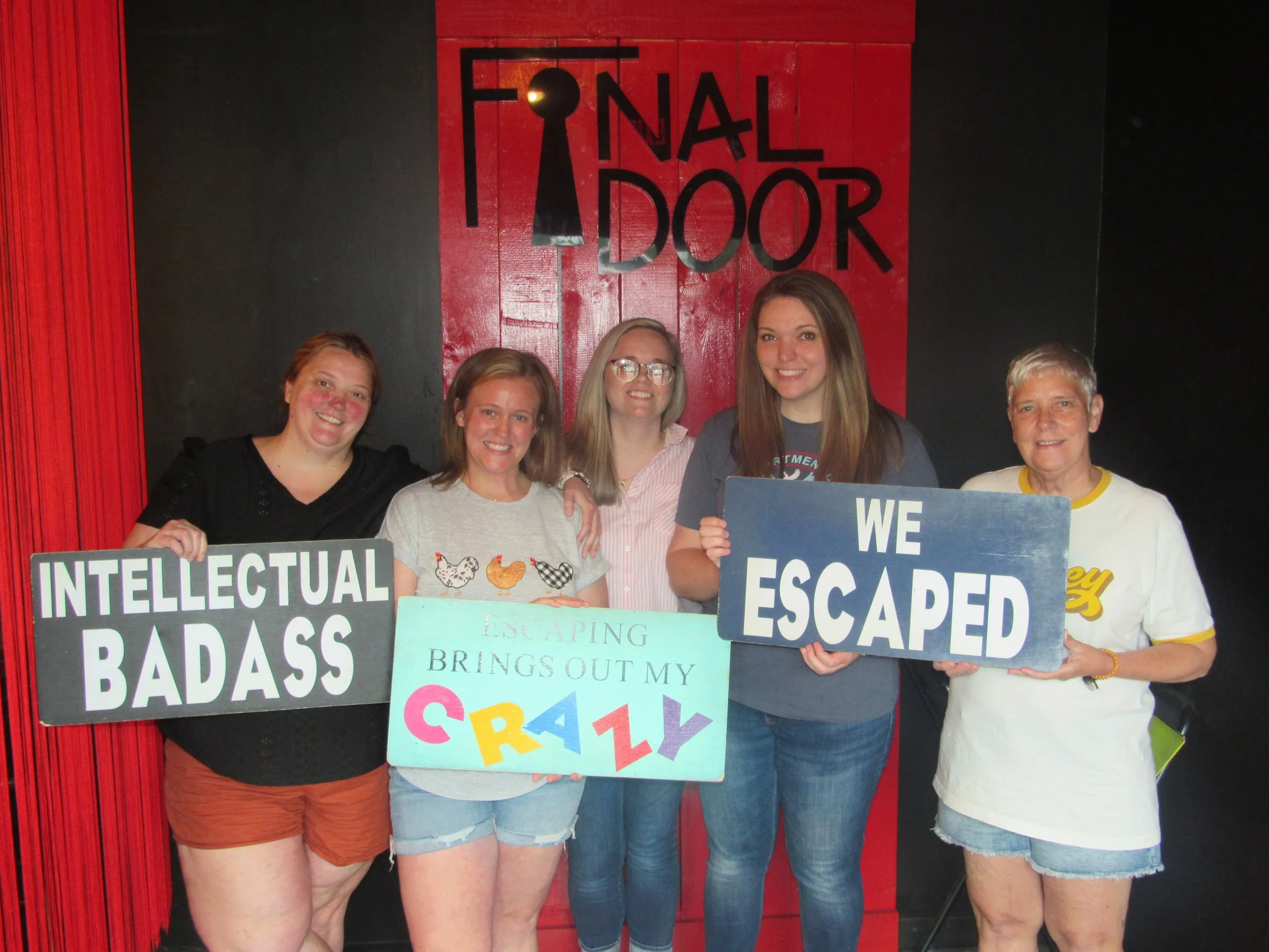 the-final-door-escape-room-columbia-sc-team-photos-05-25-24 (13).JPG