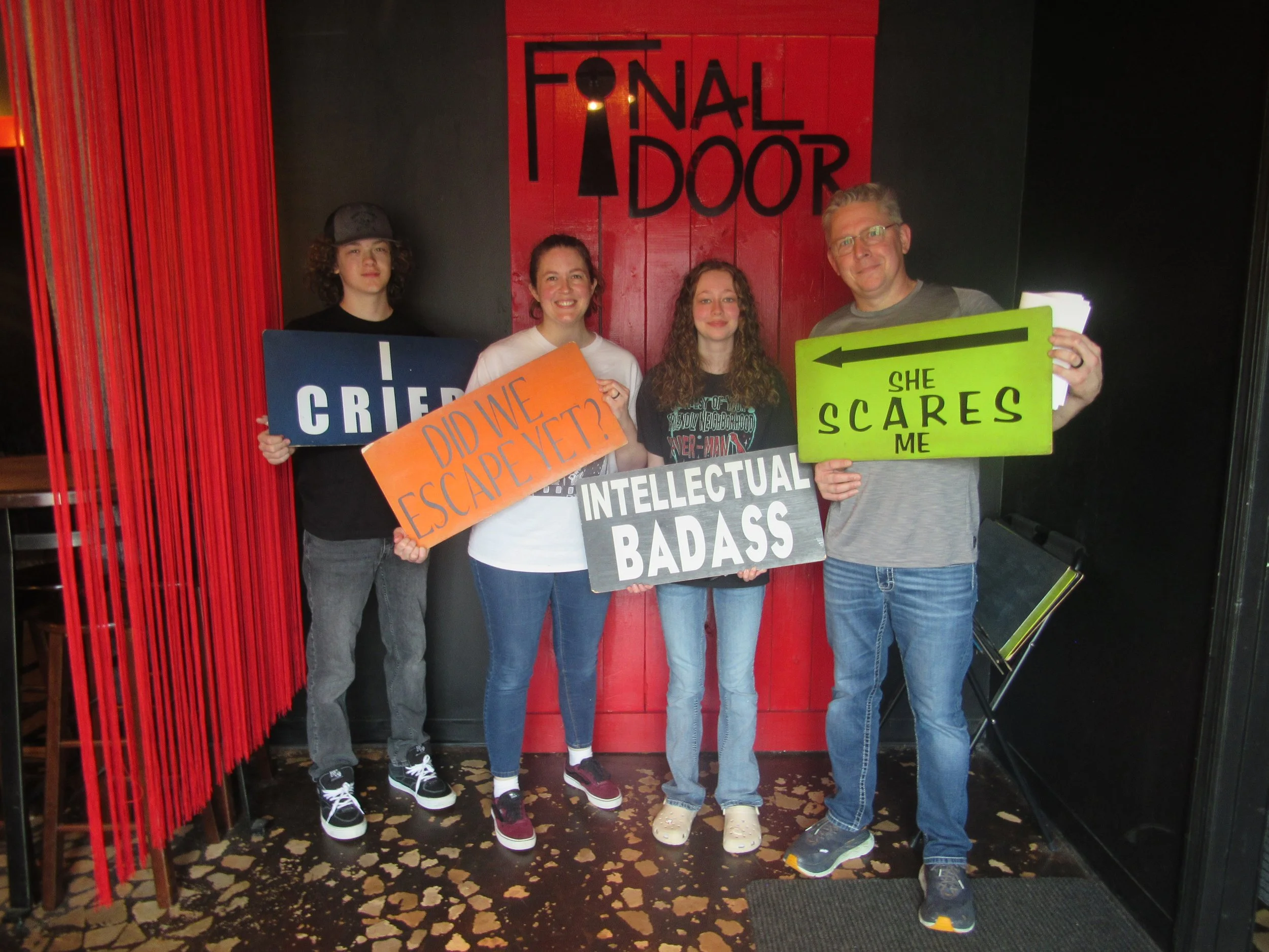 the-final-door-escape-room-columbia-sc-team-photos-05-25-24 (12).JPG