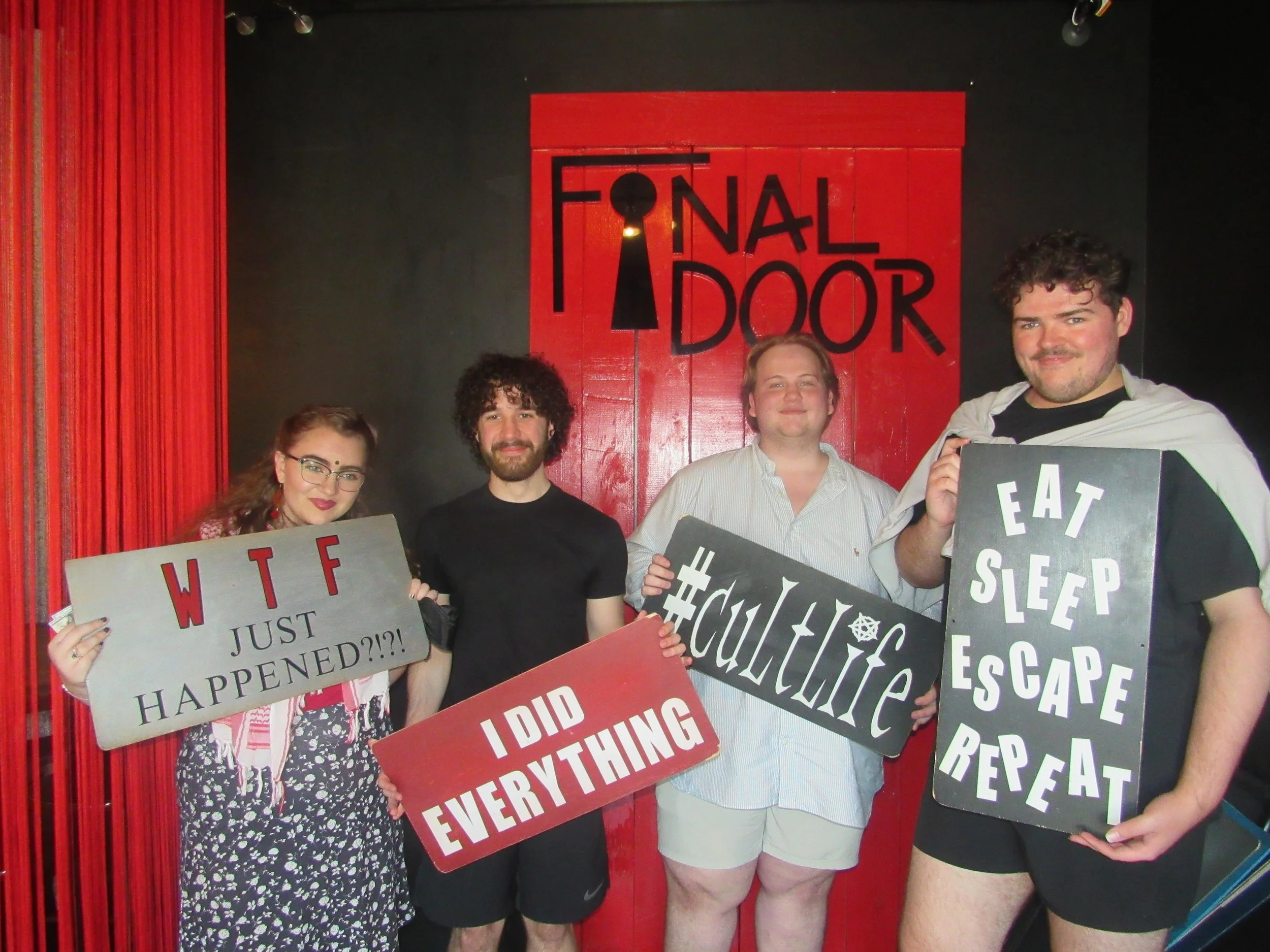 the-final-door-escape-room-columbia-sc-team-photos-06-01-24 (5).JPG