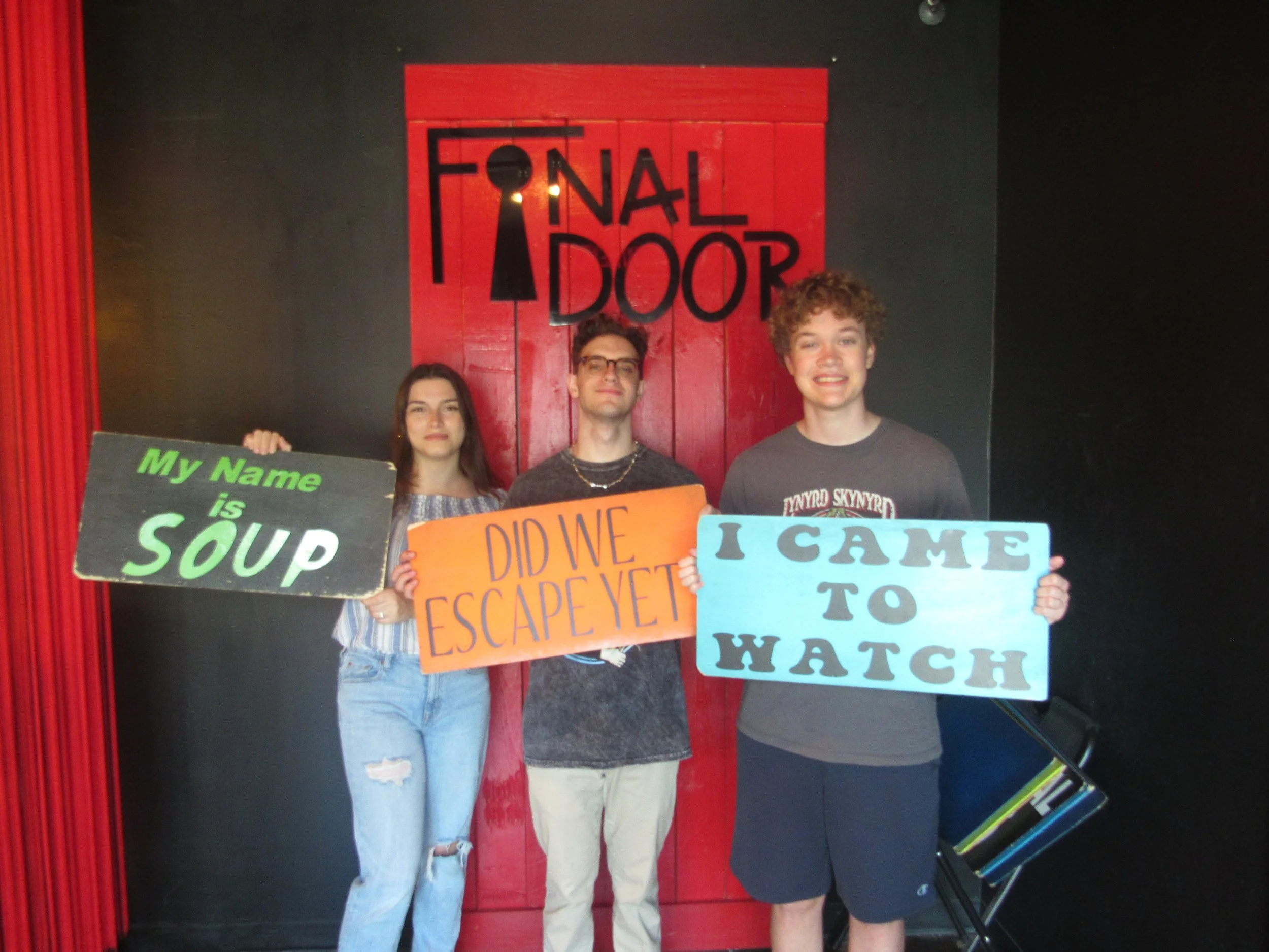the-final-door-escape-room-columbia-sc-team-photos-06-01-24 (6).JPG