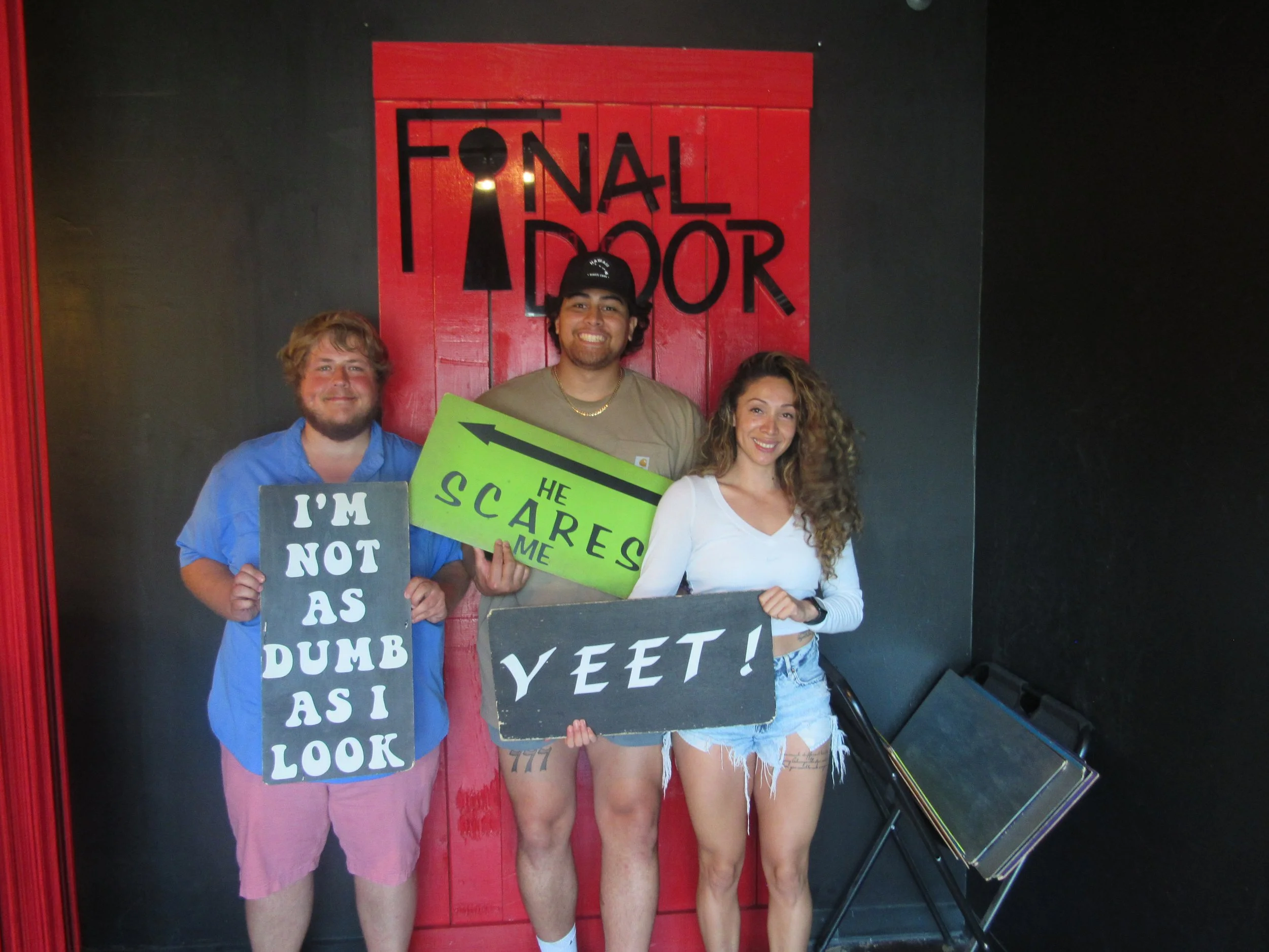 the-final-door-escape-room-columbia-sc-team-photos-06-01-24 (7).JPG