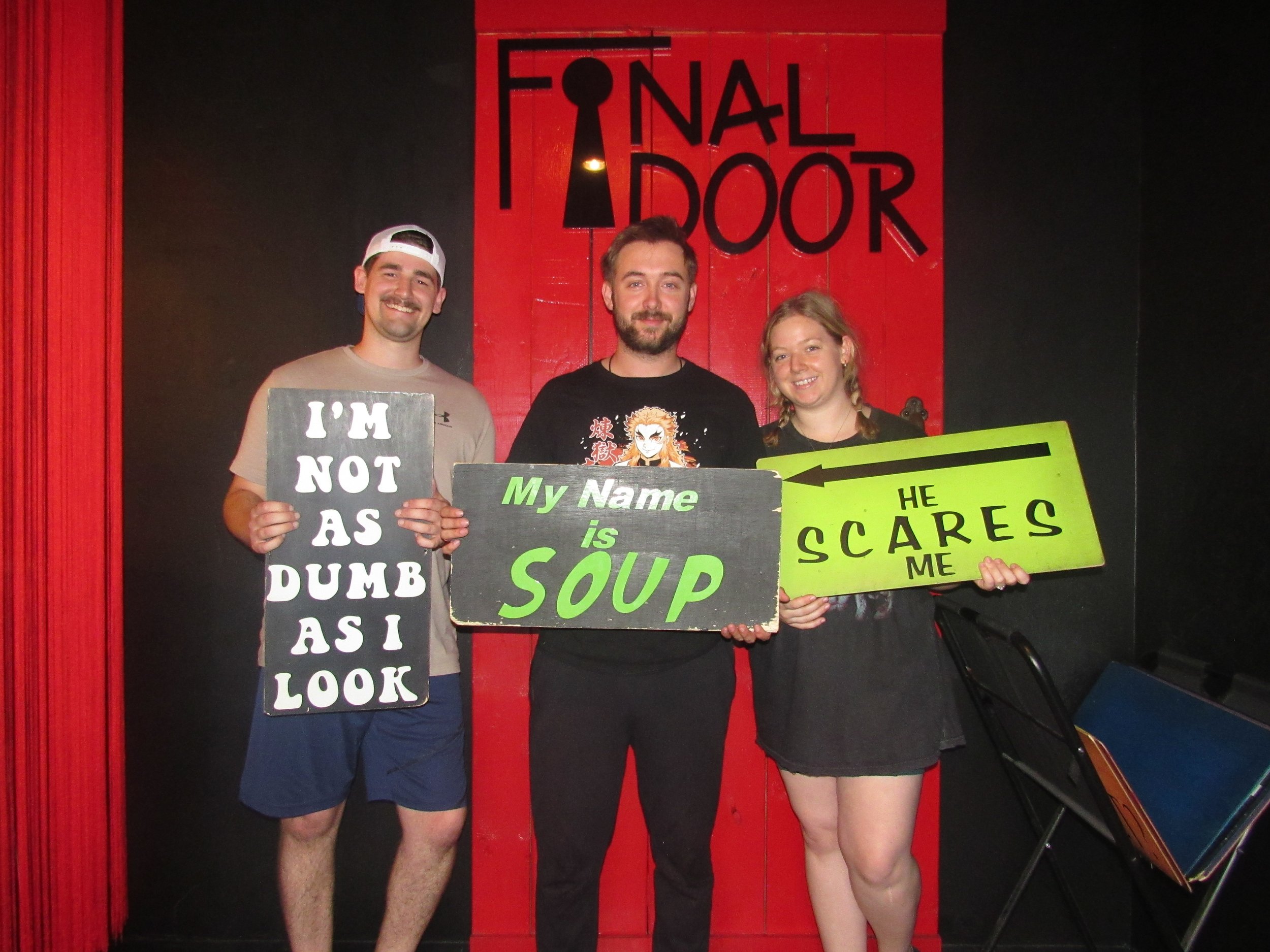 the-final-door-escape-room-columbia-sc-team-photos-06-01-24 (11).JPG