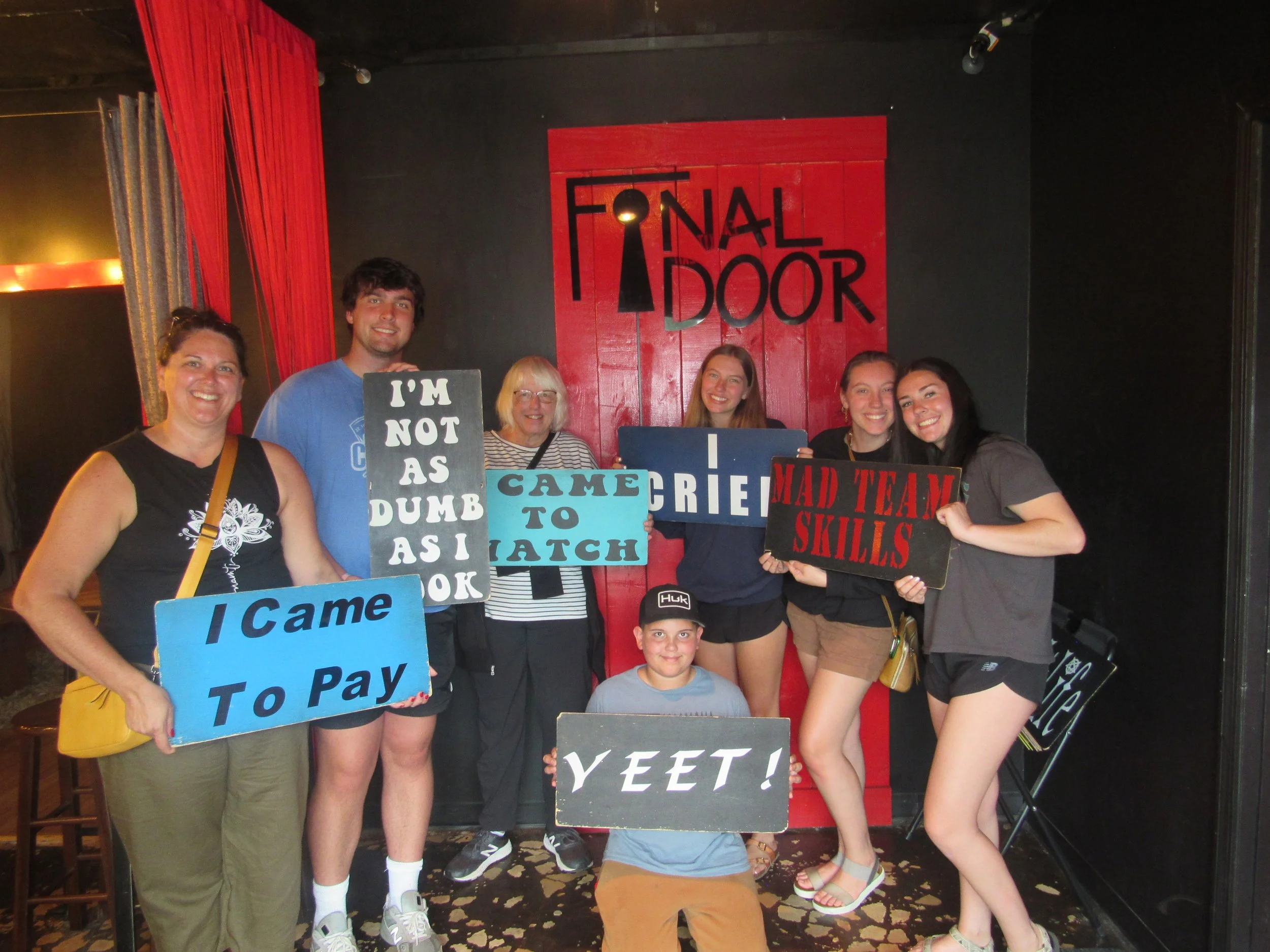 the-final-door-escape-room-columbia-sc-team-photos-06-02-24 (5).JPG