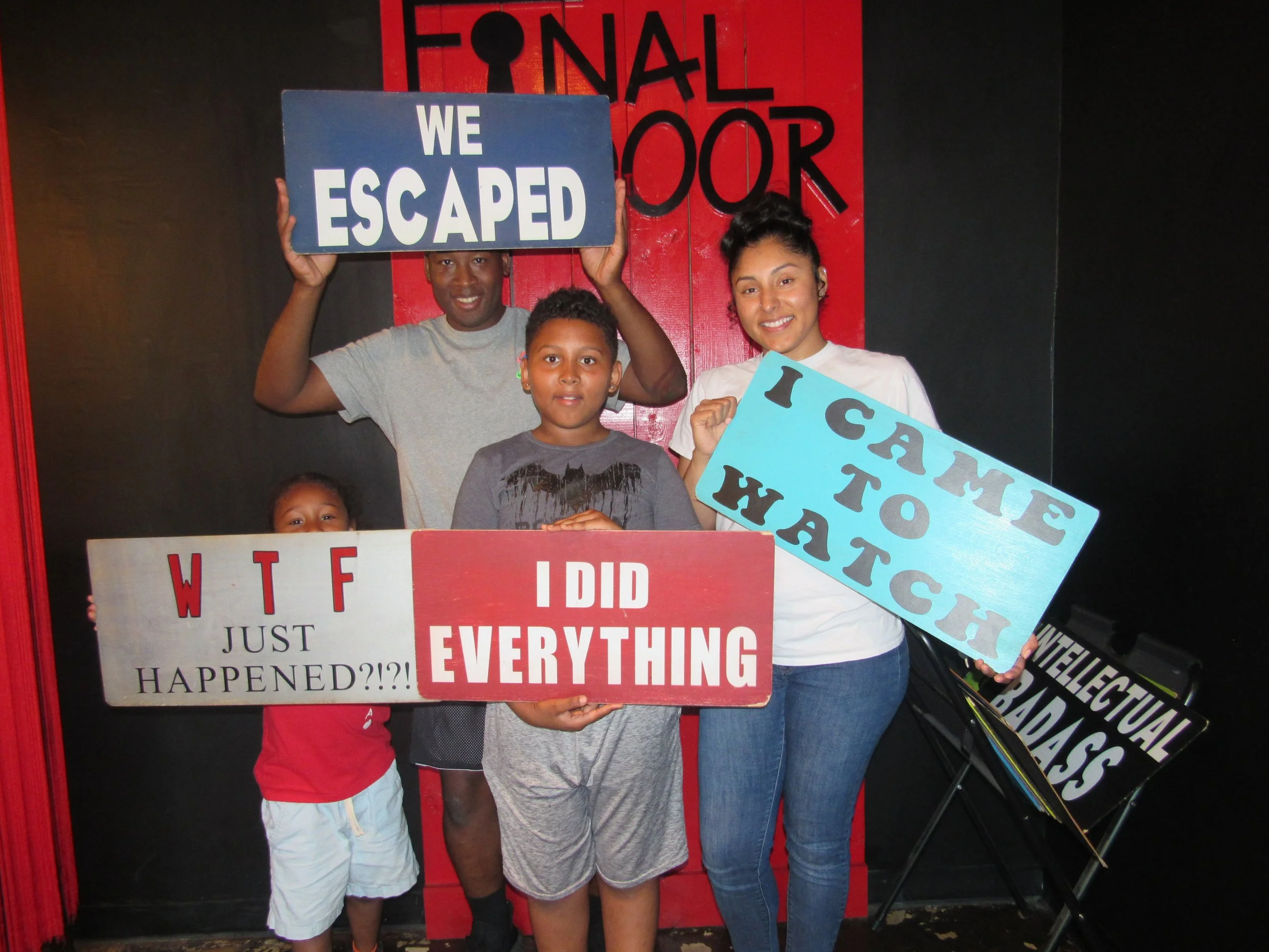the-final-door-escape-room-columbia-sc-team-photos-06-05-24 (1).JPG
