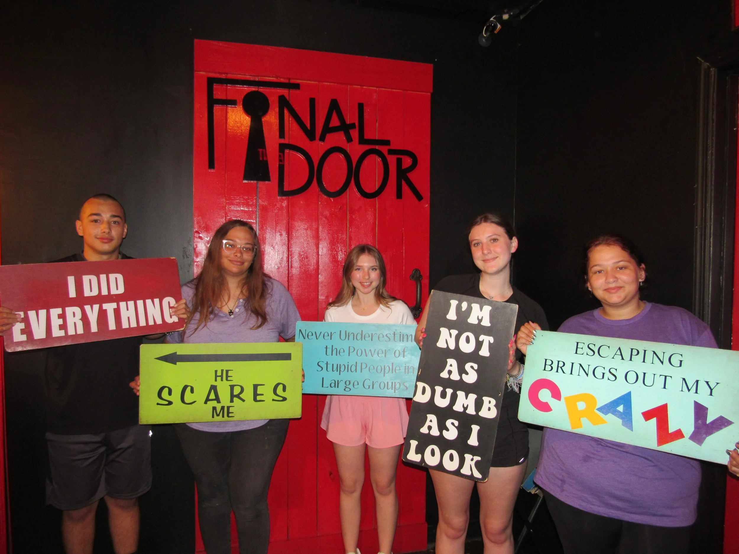 the-final-door-escape-room-columbia-sc-team-photos-06-07-24 (12).JPG