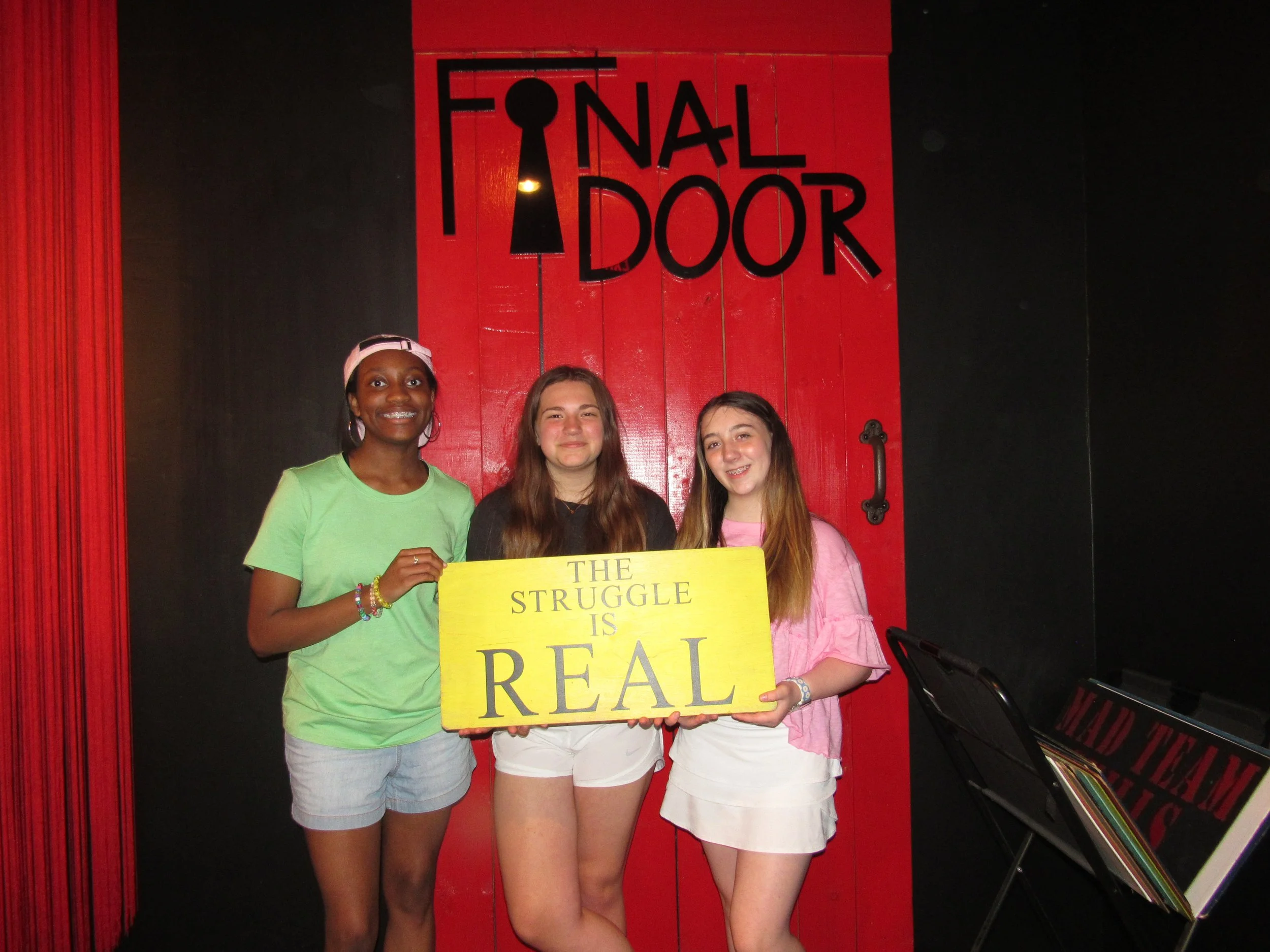 the-final-door-escape-room-columbia-sc-team-photos-06-08-24 (24).JPG