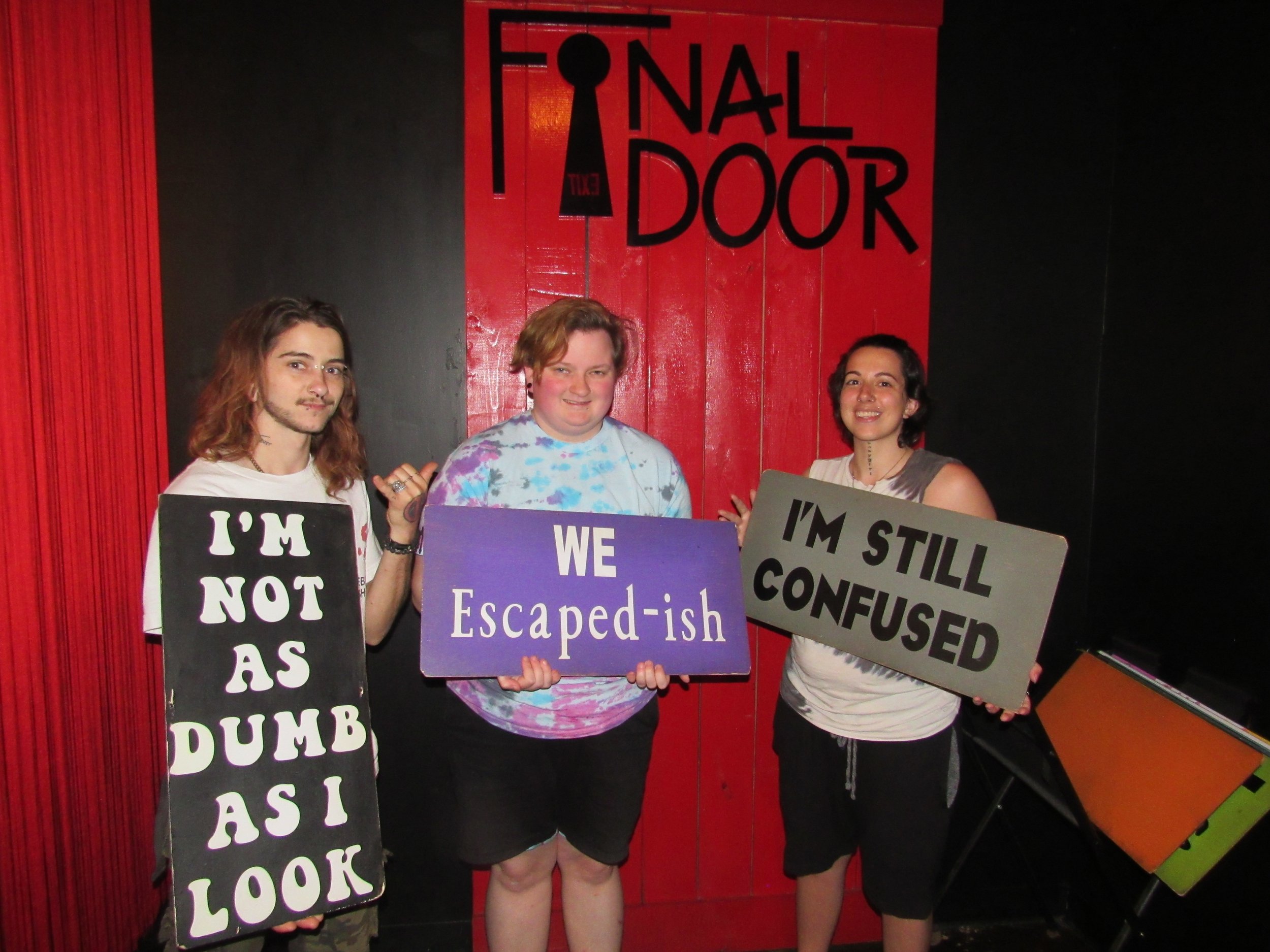 the-final-door-escape-room-columbia-sc-team-photos-06-10-24 (14).JPG