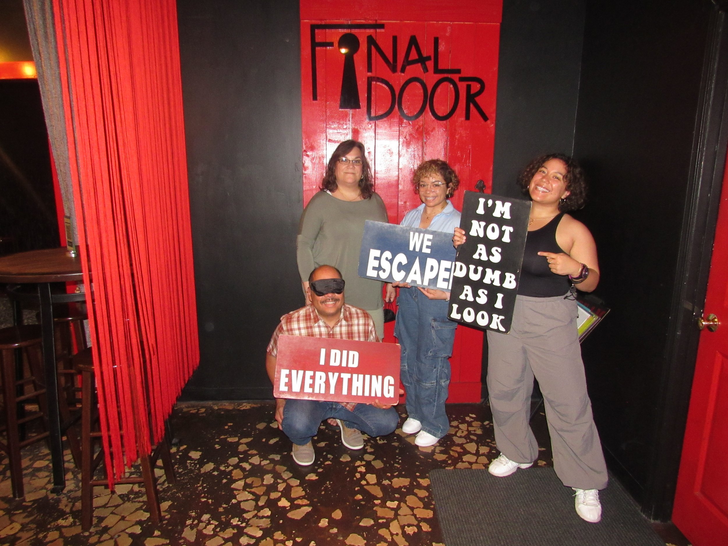 the-final-door-escape-room-columbia-sc-team-photos-06-15-24 (16).JPG