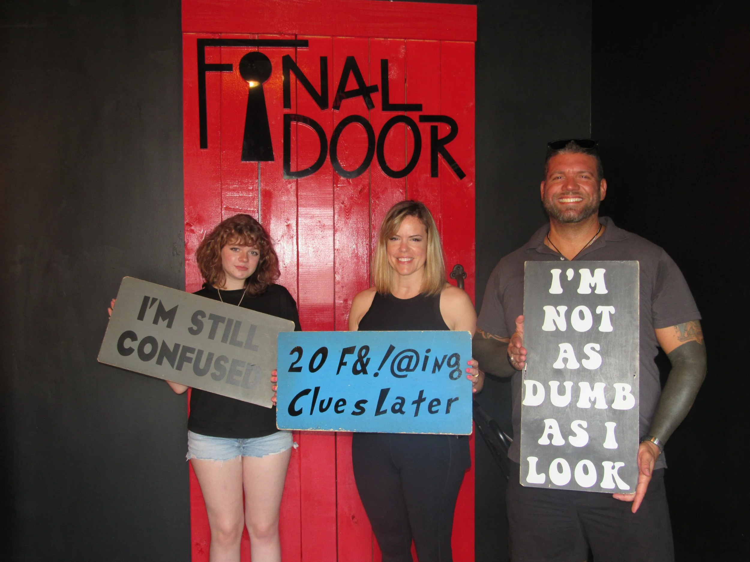 the-final-door-escape-room-columbia-sc-team-photos-06-24-24 (3).JPG