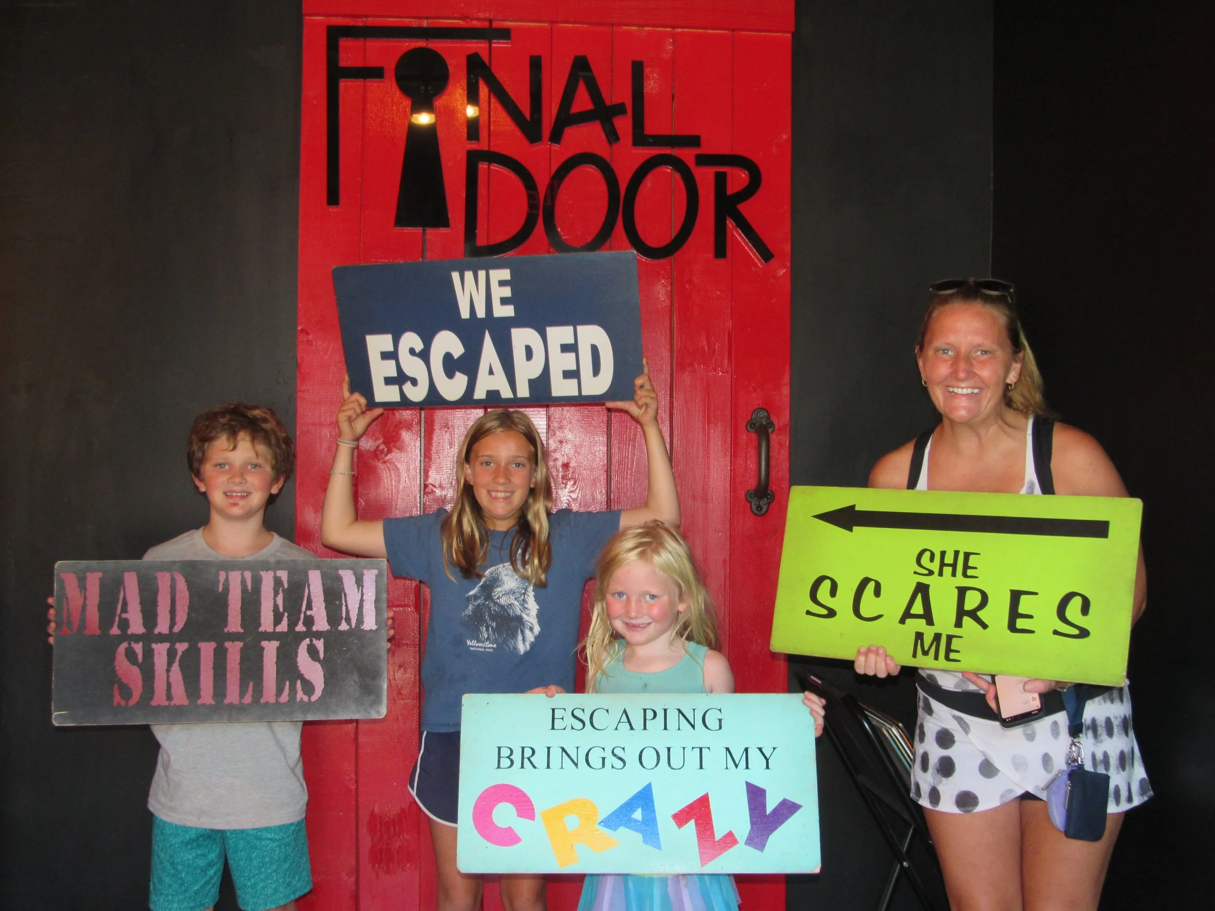 the-final-door-escape-room-columbia-sc-team-photos-07-02-24 (3).JPG