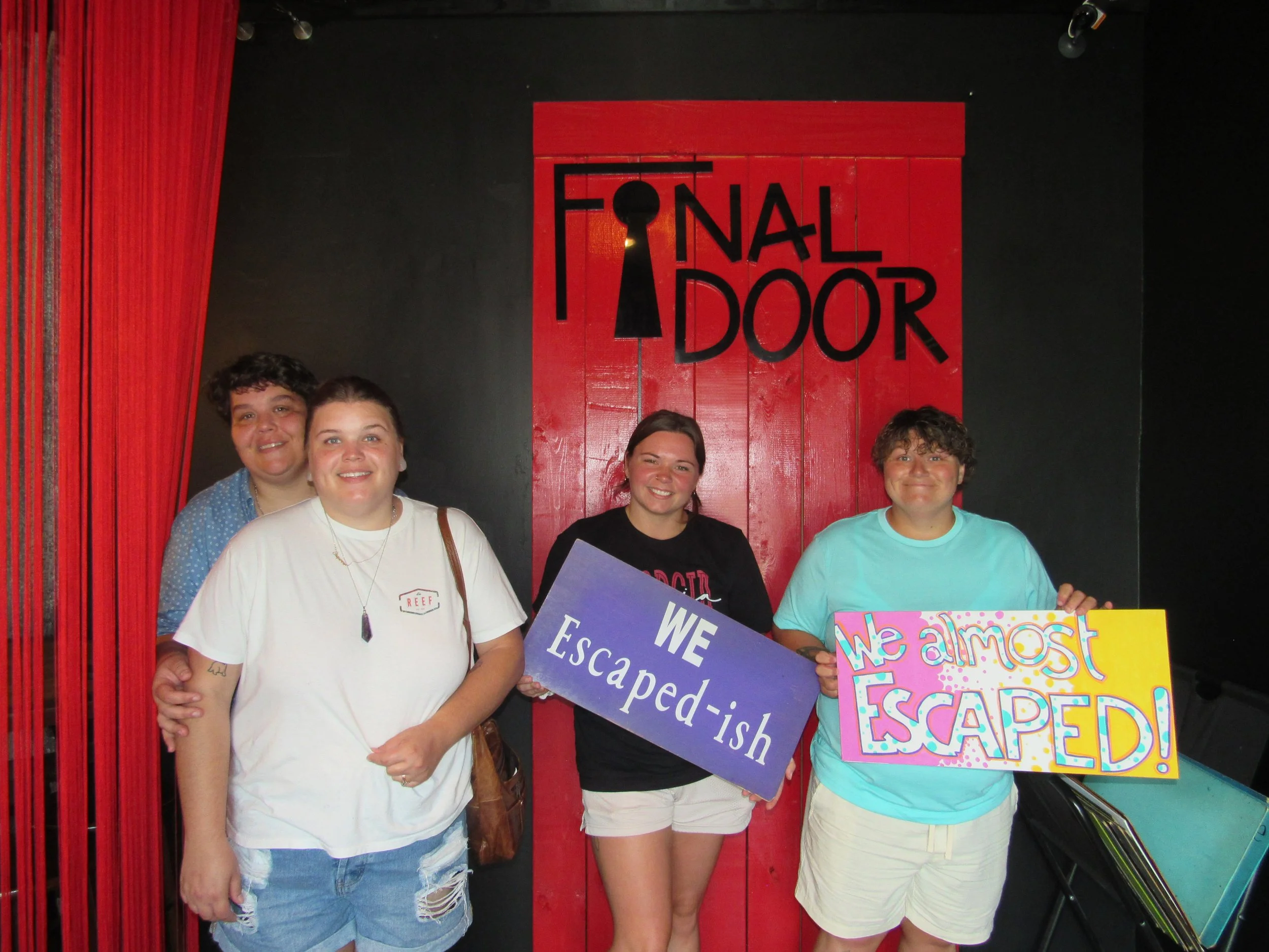 the-final-door-escape-room-columbia-sc-team-photos-07-04-24 (3).JPG
