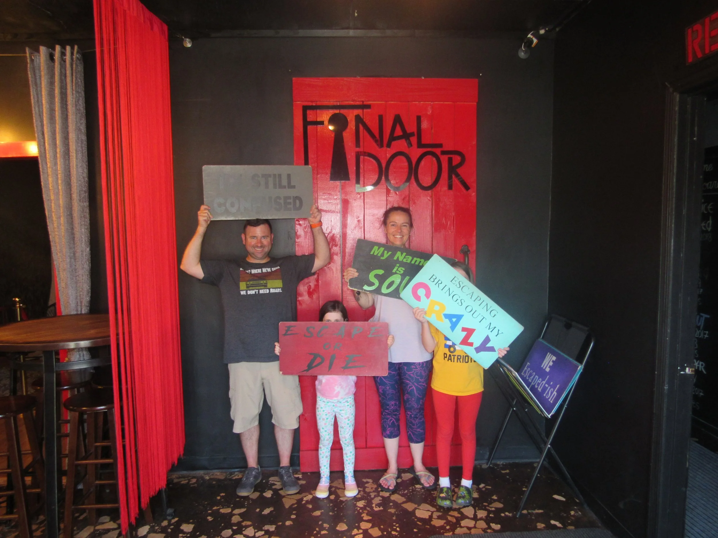 the-final-door-escape-room-columbia-sc-team-photos-07-05-24 (5).JPG
