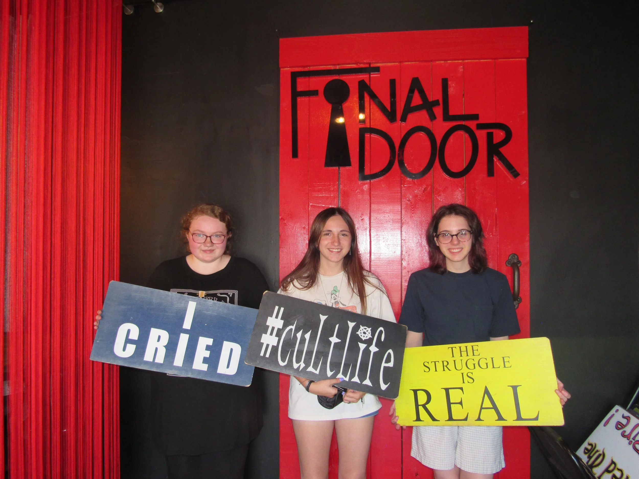 the-final-door-escape-room-columbia-sc-team-photos-07-11-24 (4).JPG