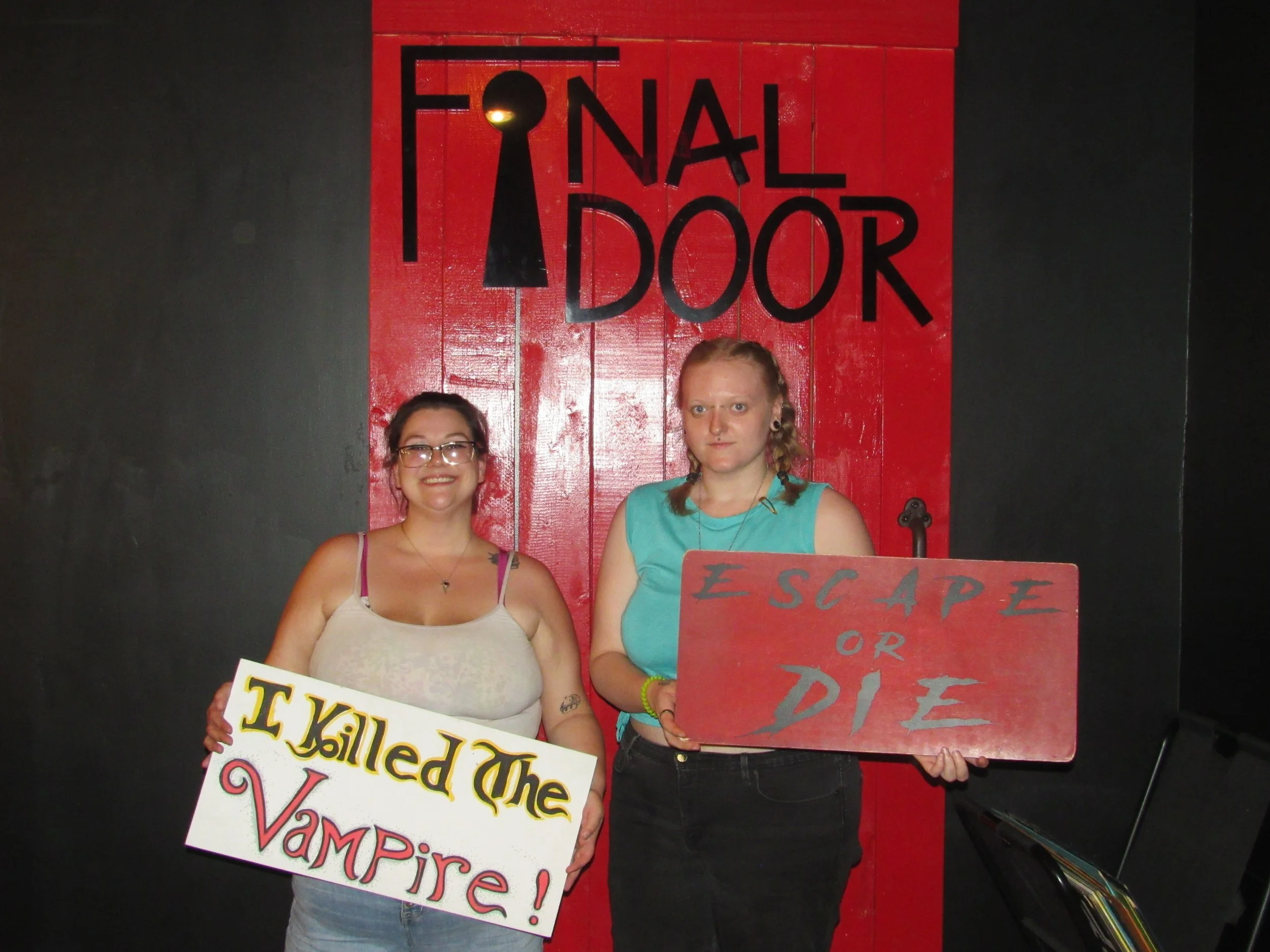 the-final-door-escape-room-columbia-sc-team-photos-07-14-24 (14).JPG