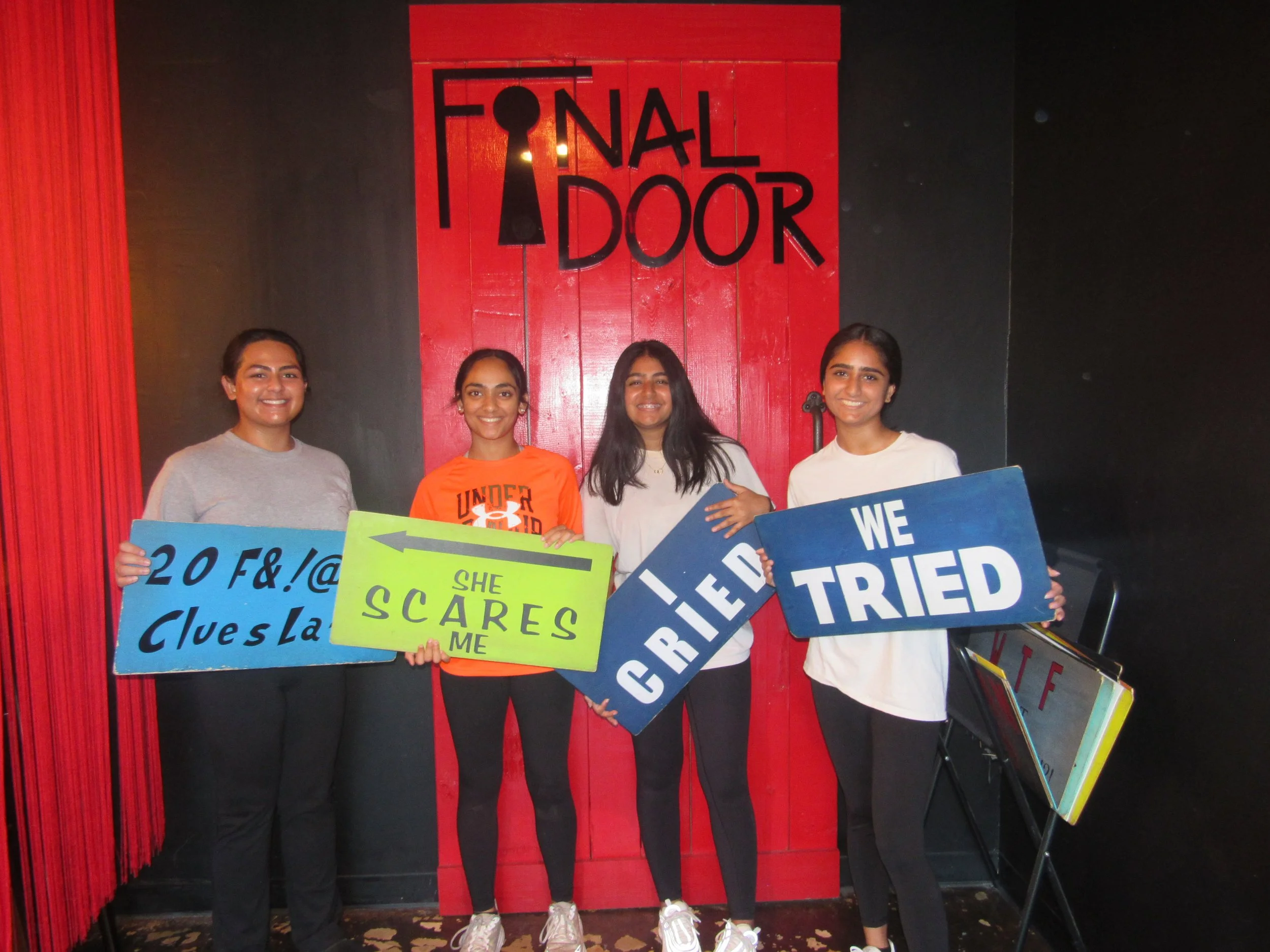 the-final-door-escape-room-columbia-sc-team-photos-07-26-24 (19).JPG