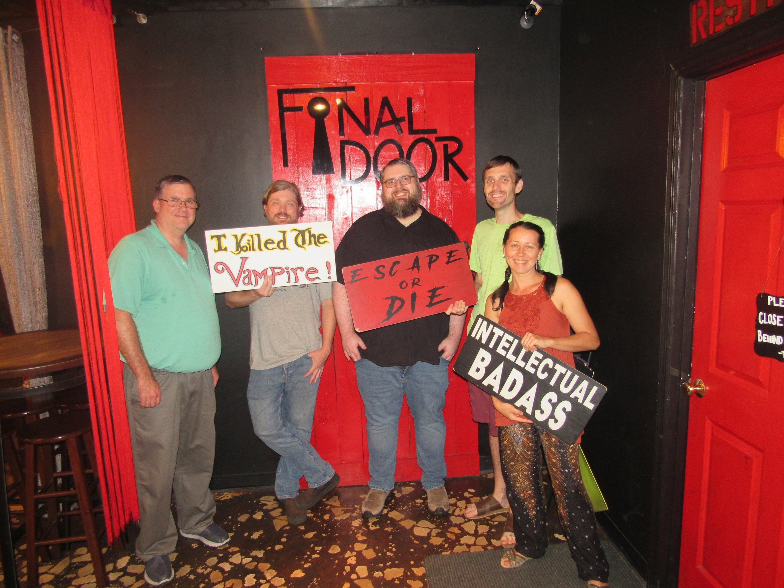 the-final-door-escape-room-columbia-sc-team-photos-08-02-24 (5).JPG
