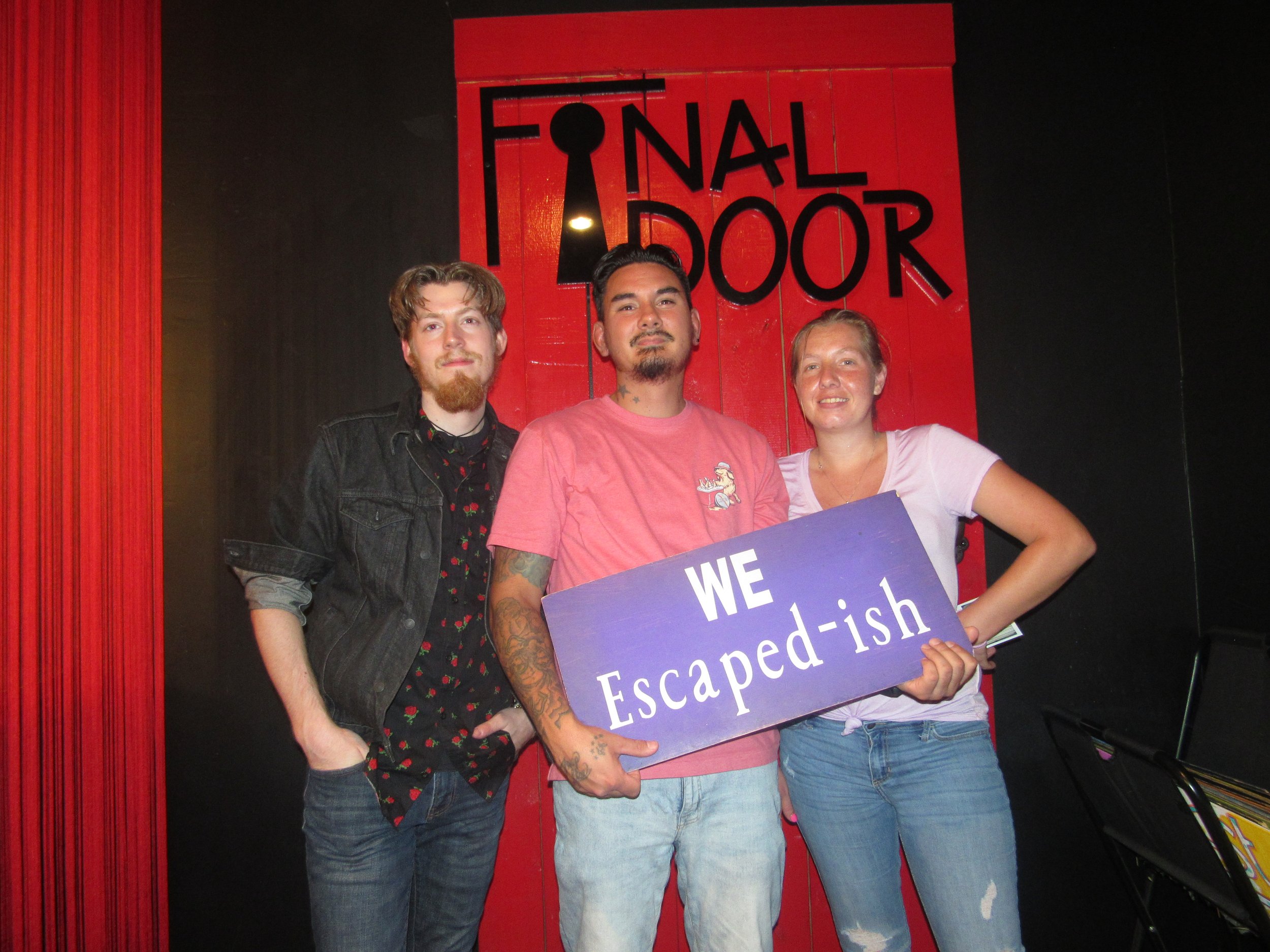 the-final-door-escape-room-columbia-sc-team-photos-08-08-24 (3).JPG