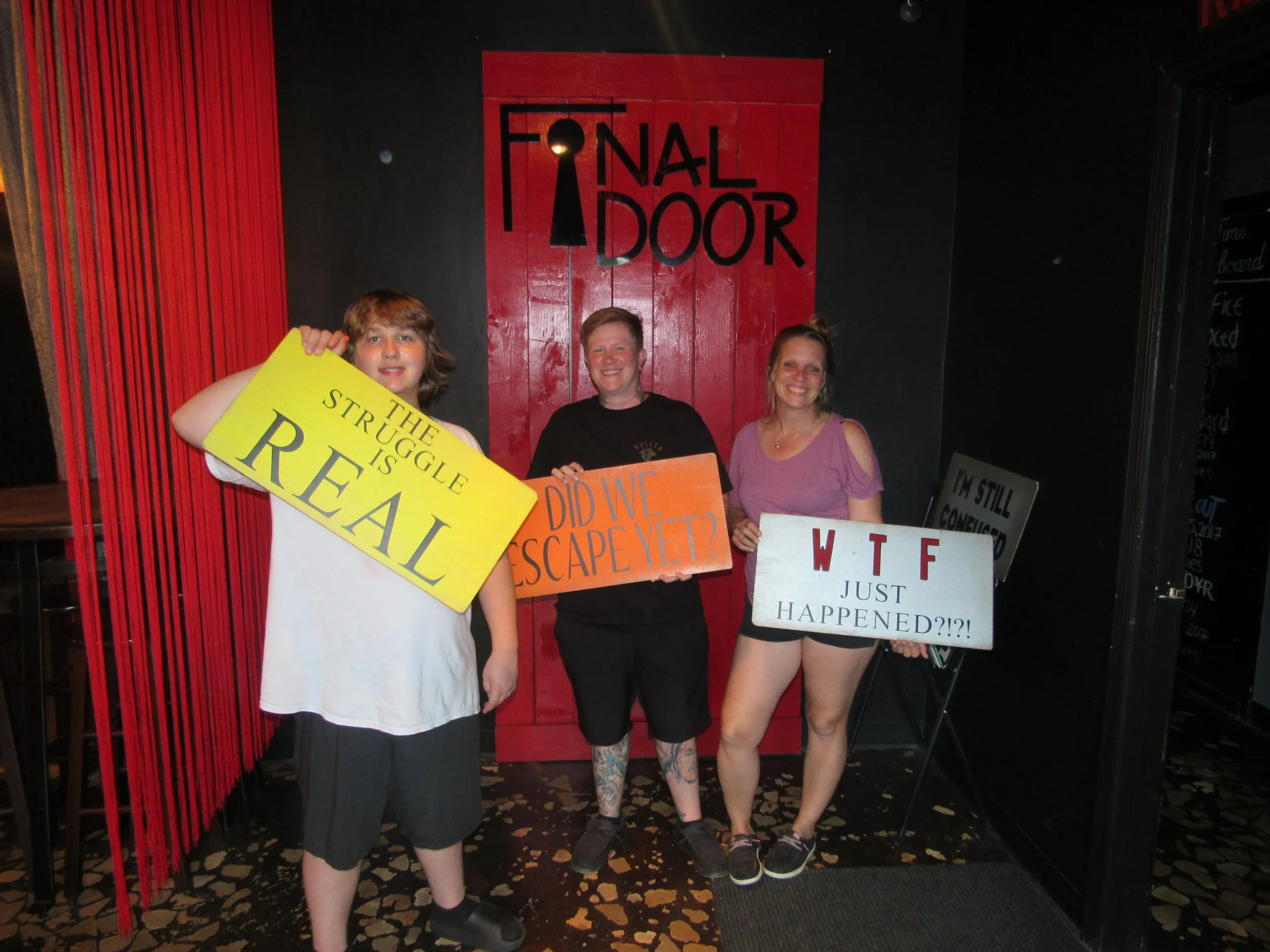 the-final-door-escape-room-columbia-sc-team-photos-08-13-24 (5).JPG