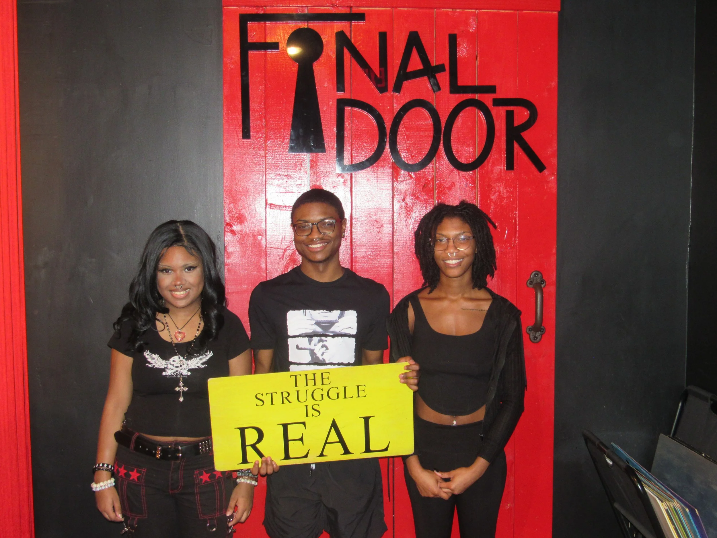 the-final-door-escape-room-columbia-sc-team-photos-08-16-24 (2).JPG