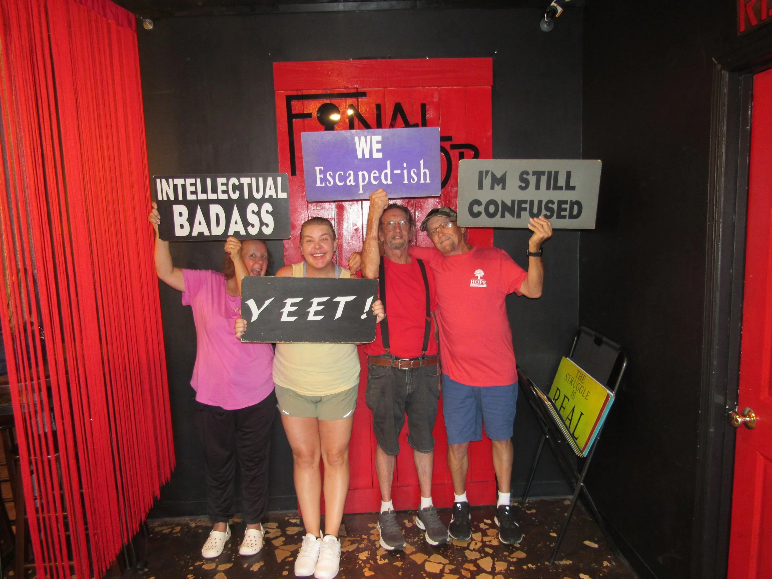 the-final-door-escape-room-columbia-sc-team-photos-08-17-24 (14).JPG