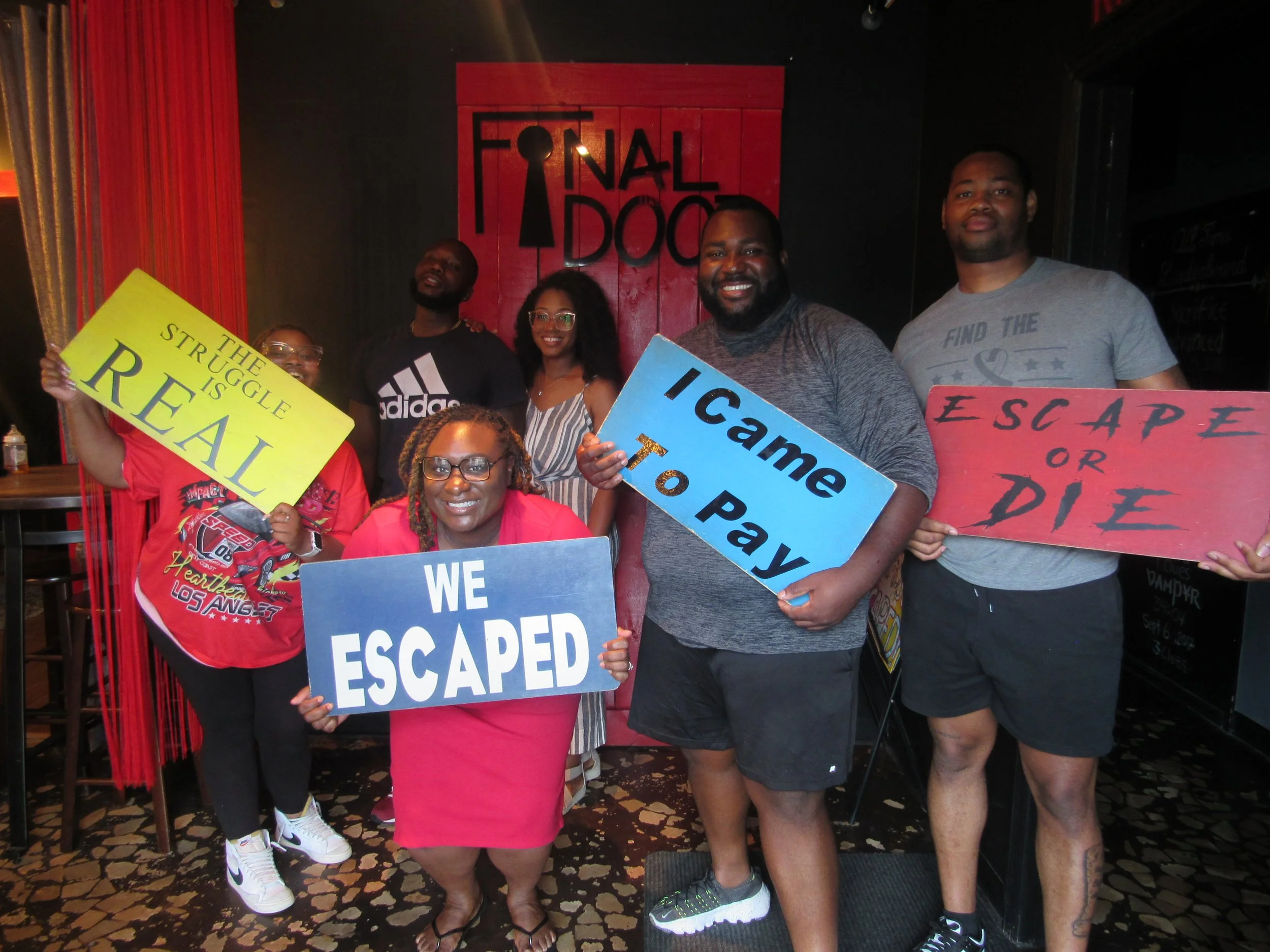 the-final-door-escape-room-columbia-sc-team-photos-08-31-24 (3).JPG