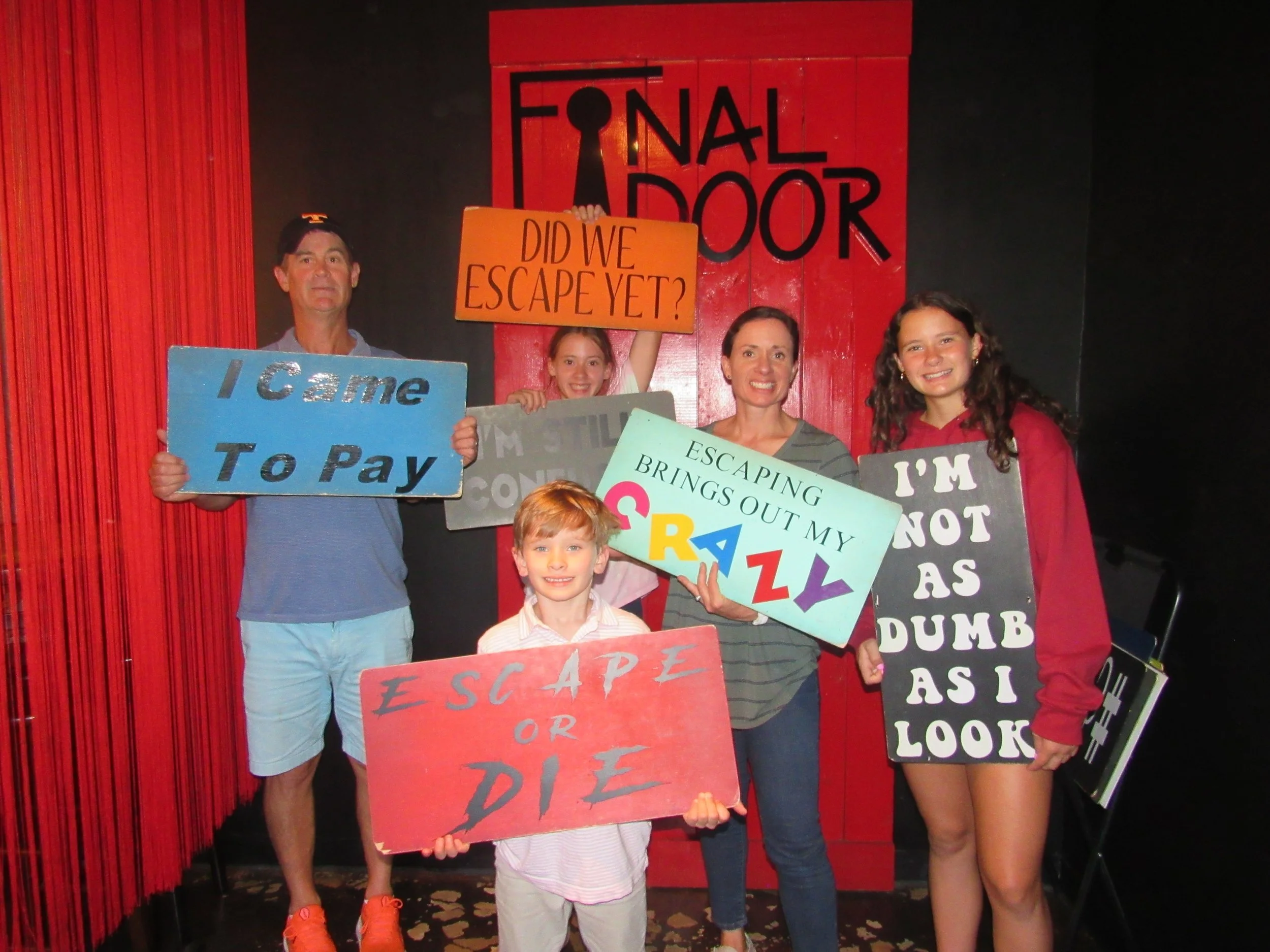 the-final-door-escape-room-columbia-sc-team-photos-09-01-24 (9).JPG