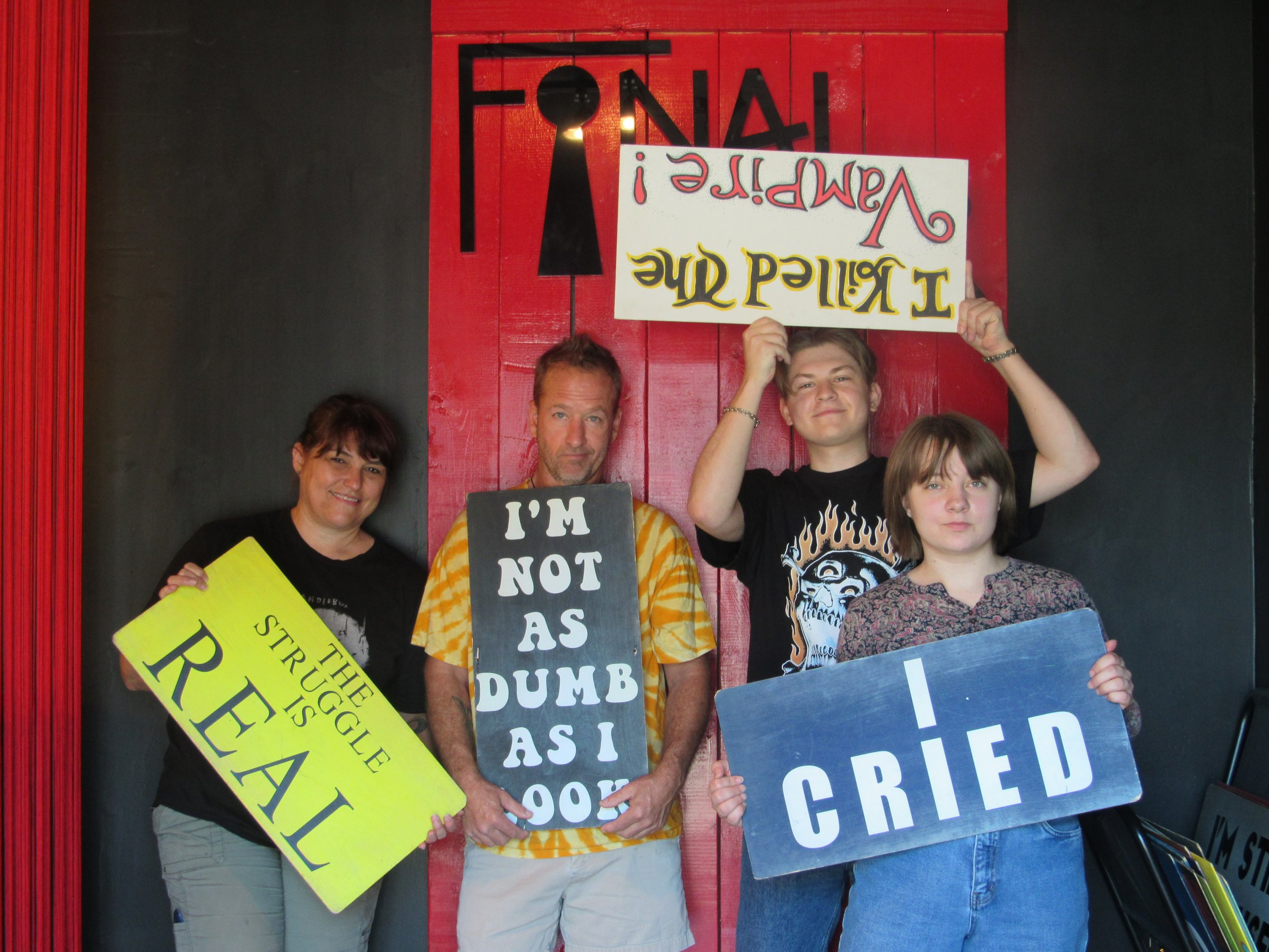 the-final-door-escape-room-columbia-sc-team-photos-09-07-24 (13).JPG
