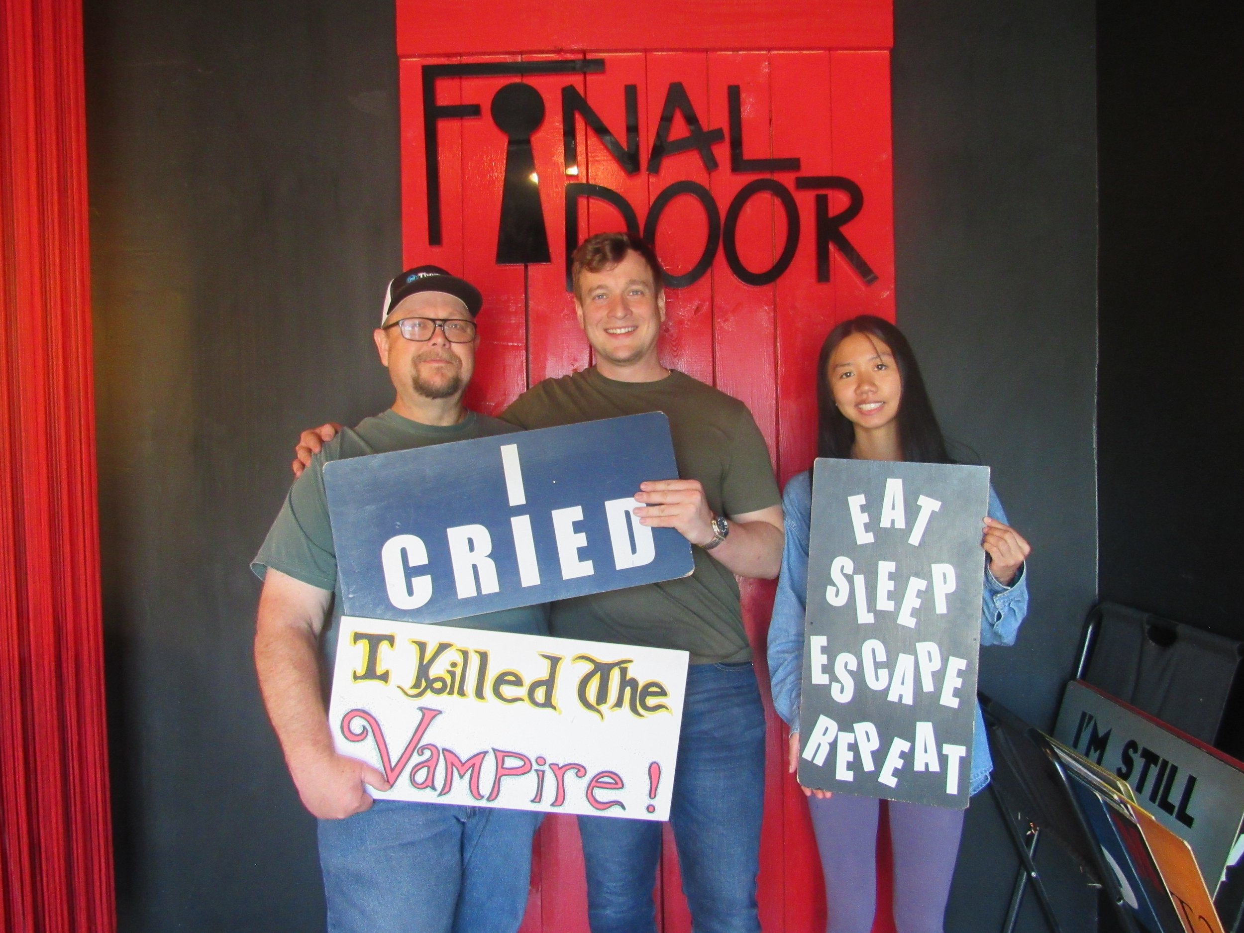 the-final-door-escape-room-columbia-sc-team-photos-09-07-24 (14).JPG